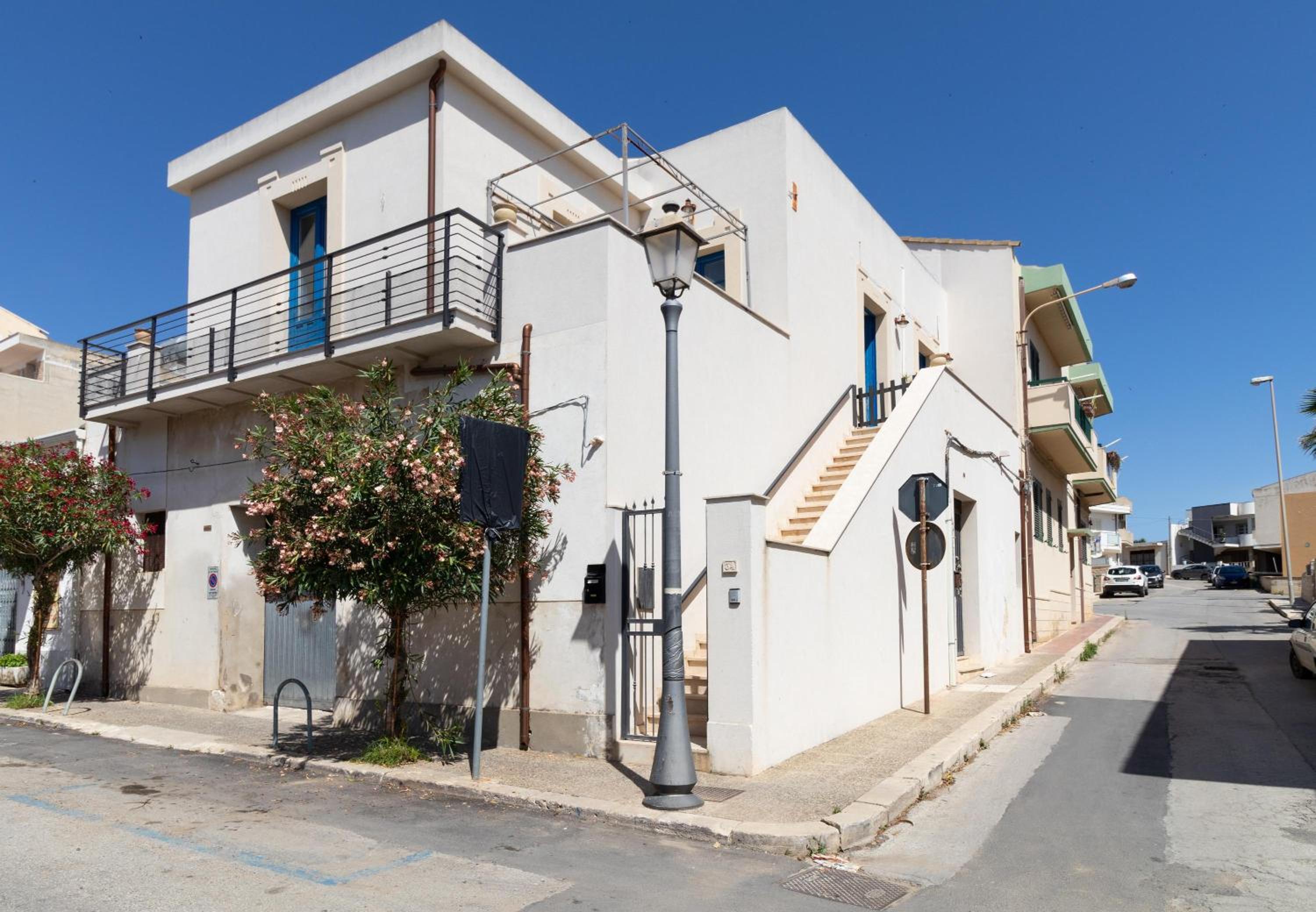 Kalimera Home view 3