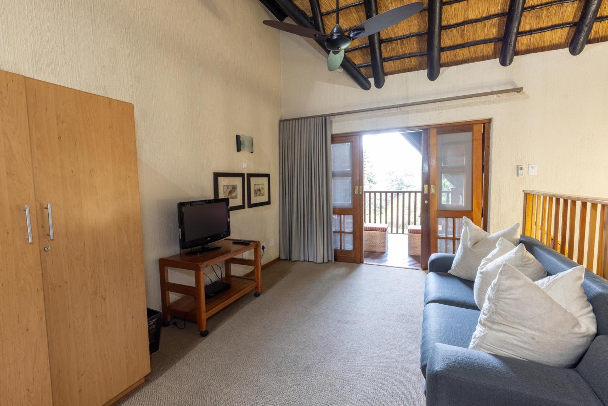 Hazyview Vacations - Legend Safaris 257A - in Kruger Park Lodge - Property Image 20