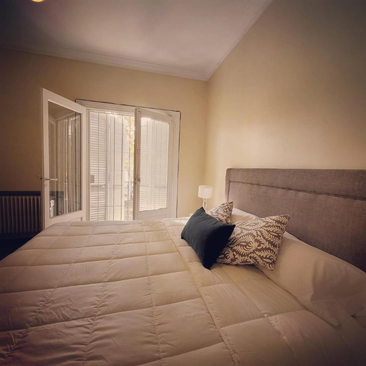 816 B&B