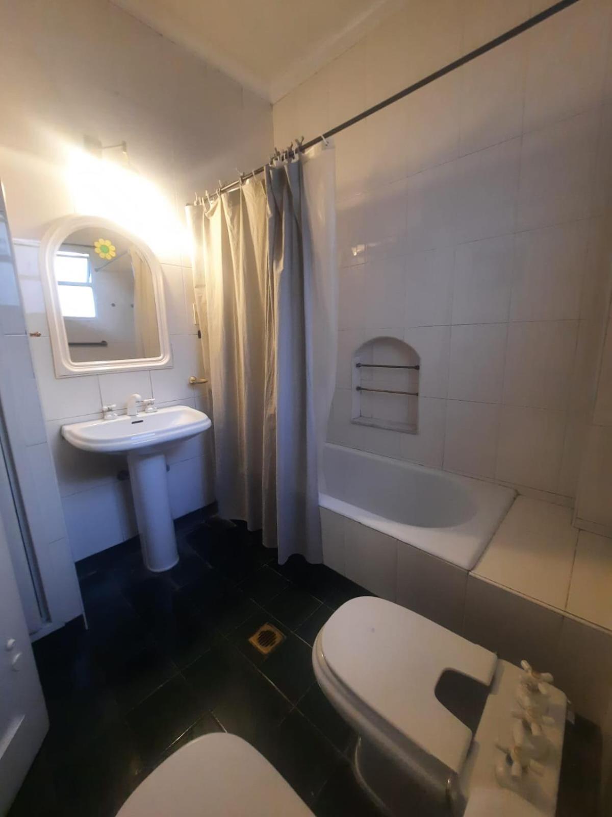 816 B&B