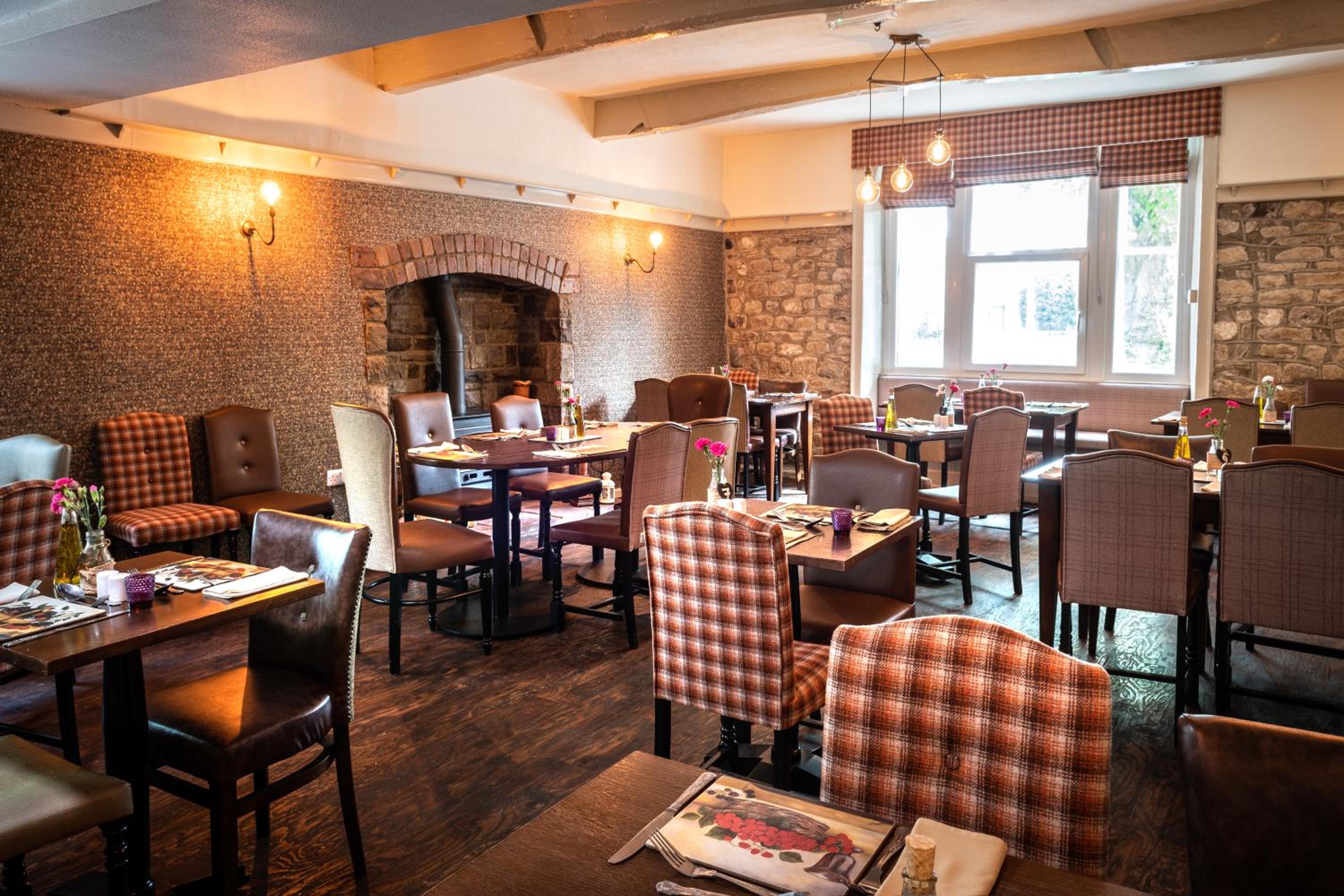 Maypole Inn 29