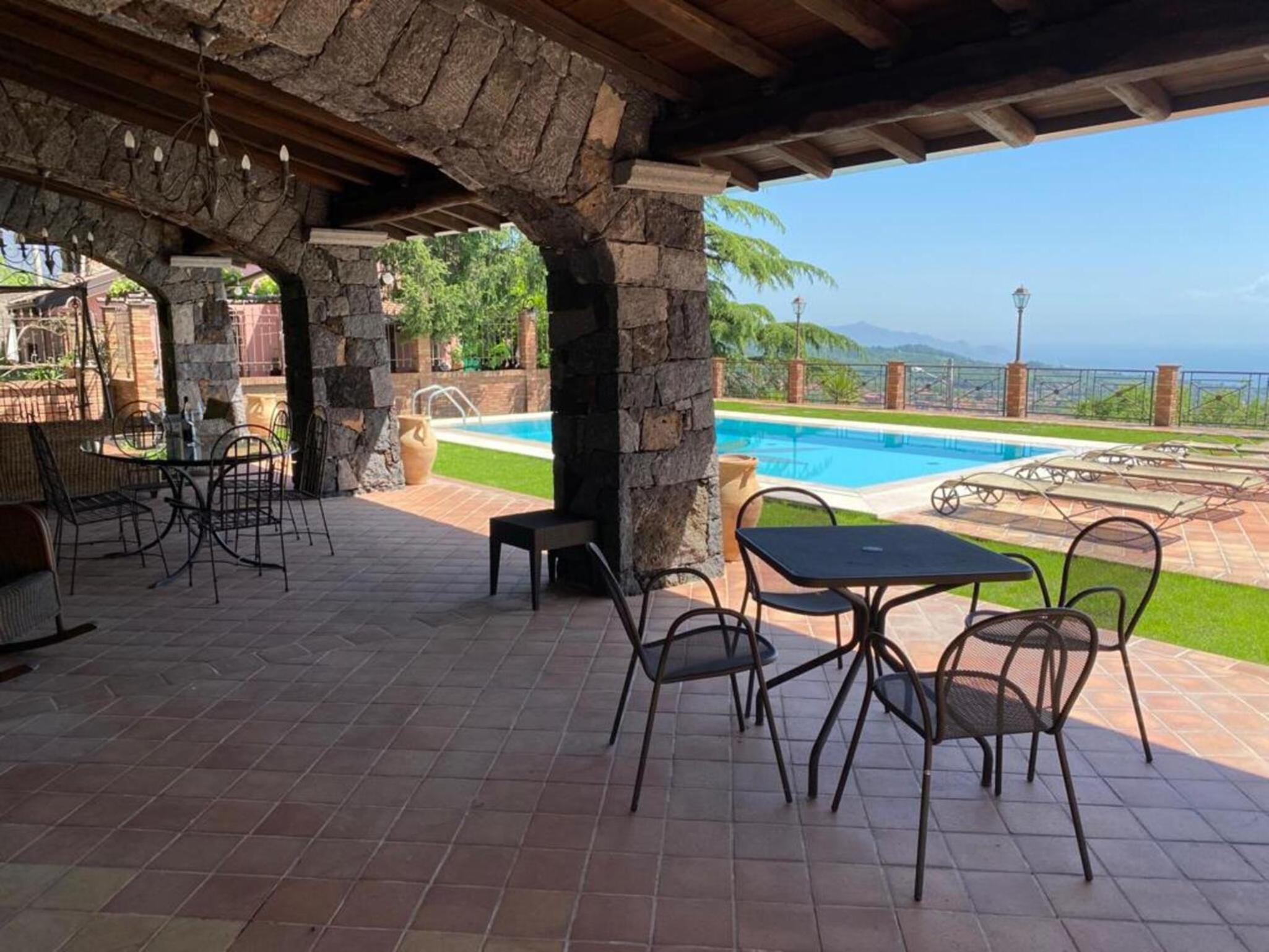 Casa Carlotta view 5