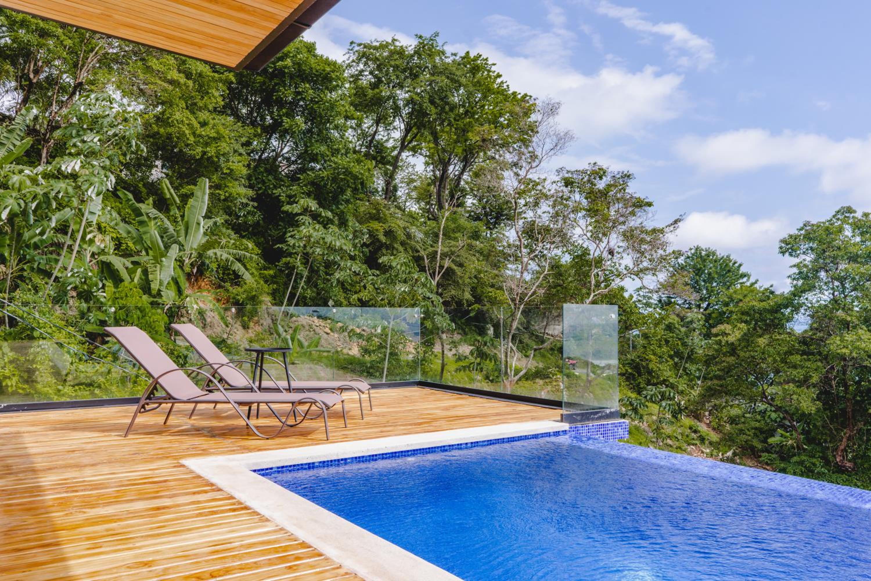 Casa Nina Santa Teresa view 5