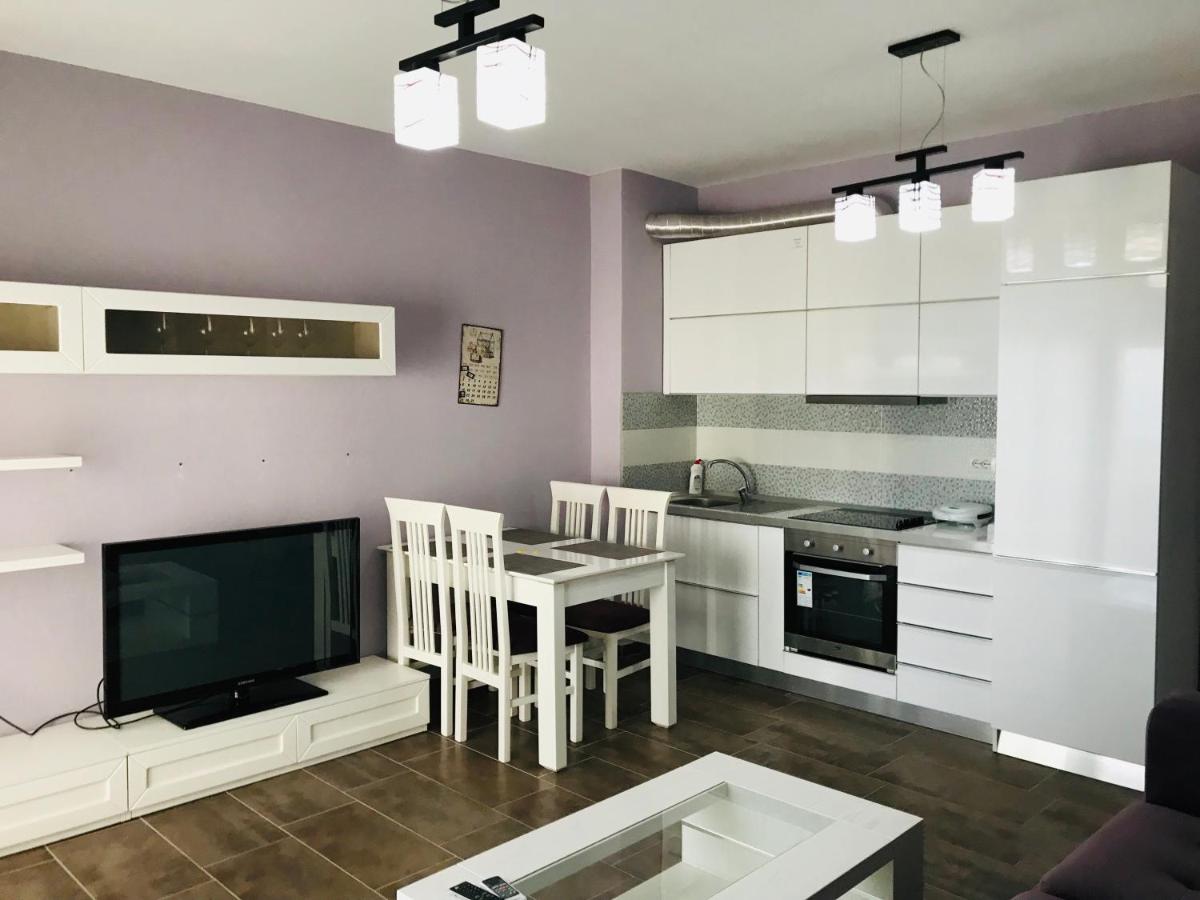 Seaview Apartment photo 3