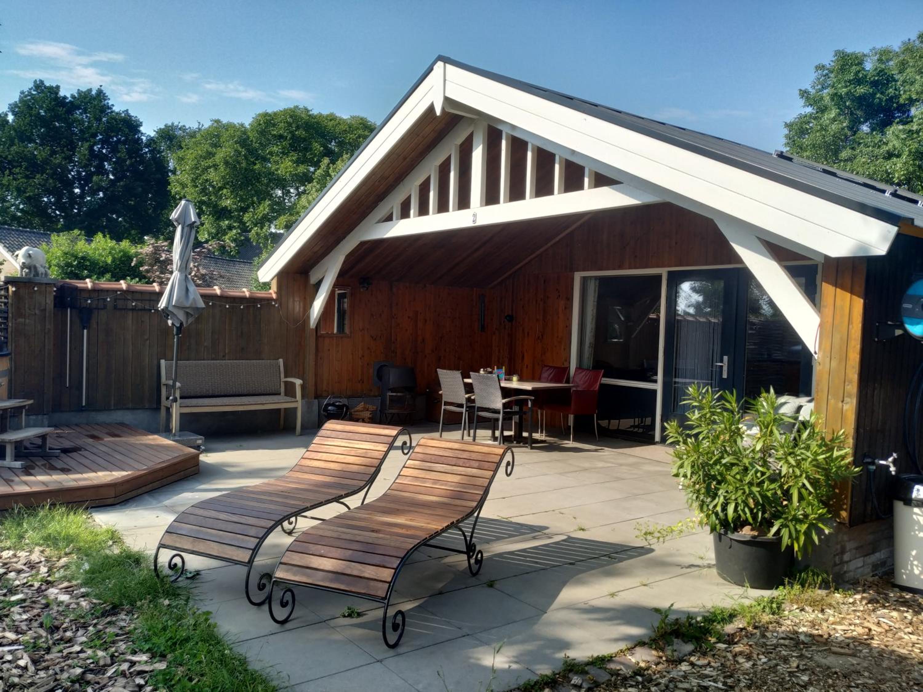Wellness Chalet "Het Biggetje" Hottub - Sauna view 4