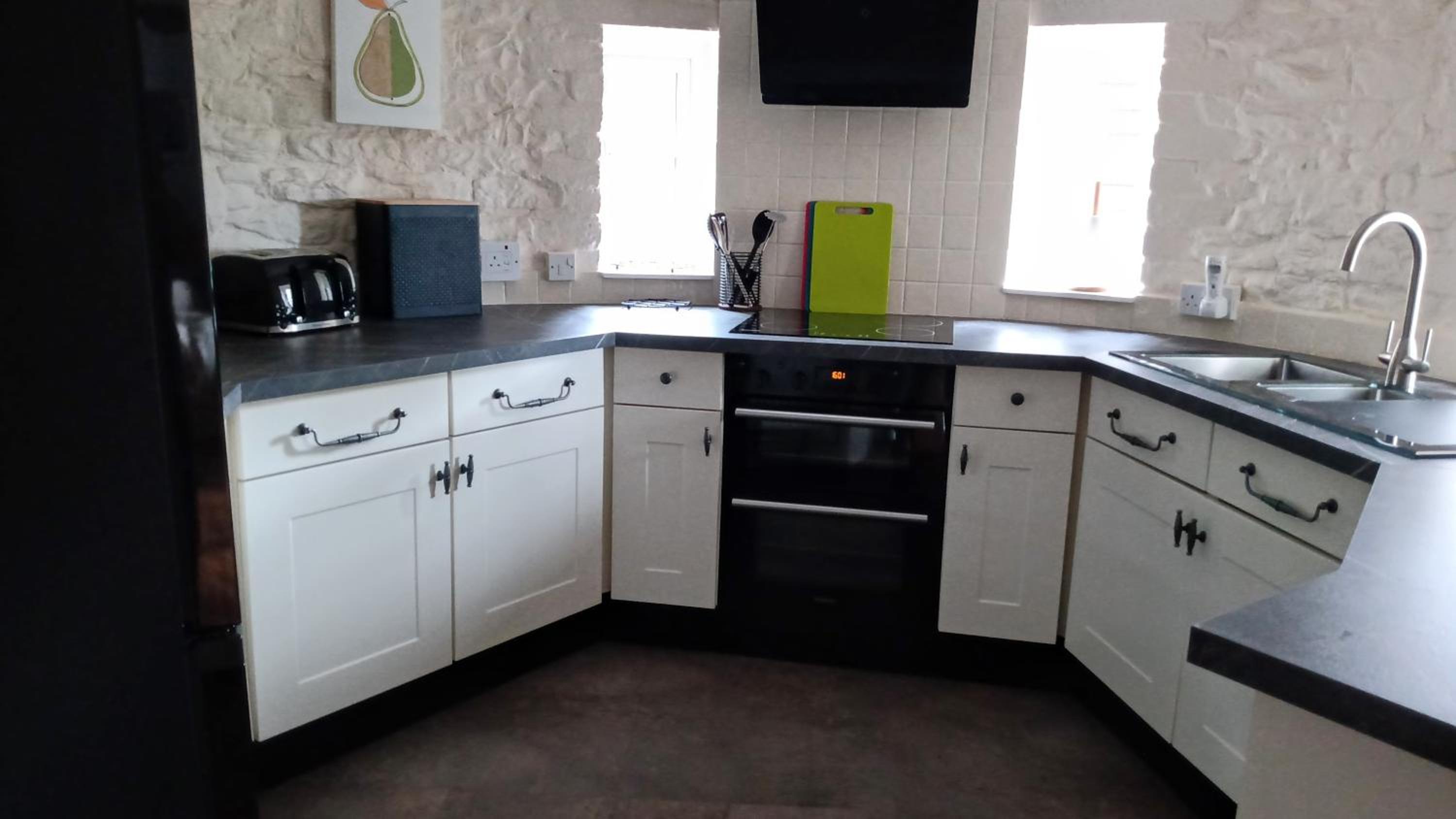 Whitewells Farm Cottages - 7 exceptionally well appointed pet friendly barn conversions set in 10 acres of gardens, fields and woodland suitable from 2 to 