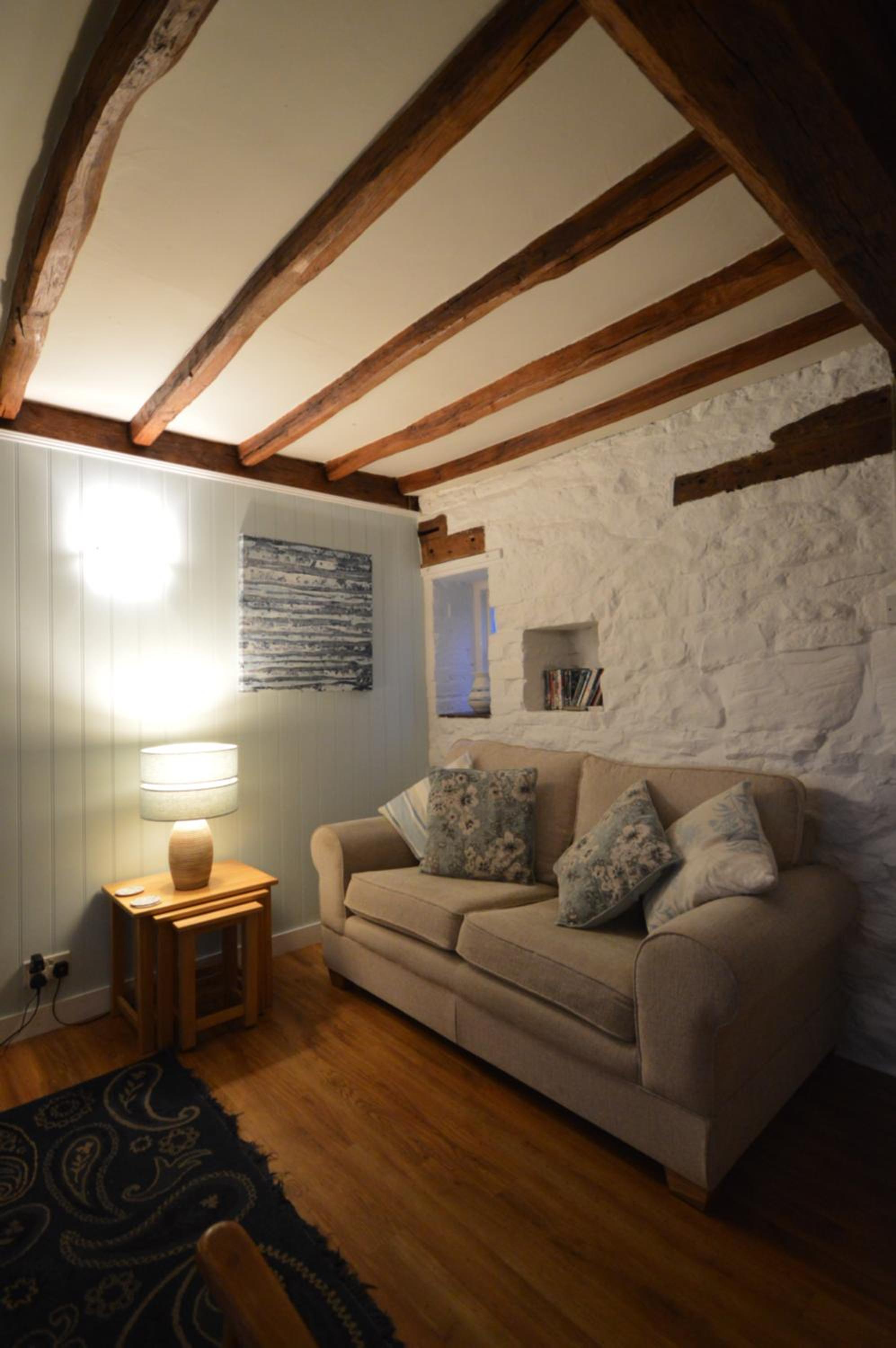 Whitewells Farm Cottages - 7 exceptionally well appointed pet friendly barn conversions set in 10 acres of gardens, fields and woodland suitable from 2 to 