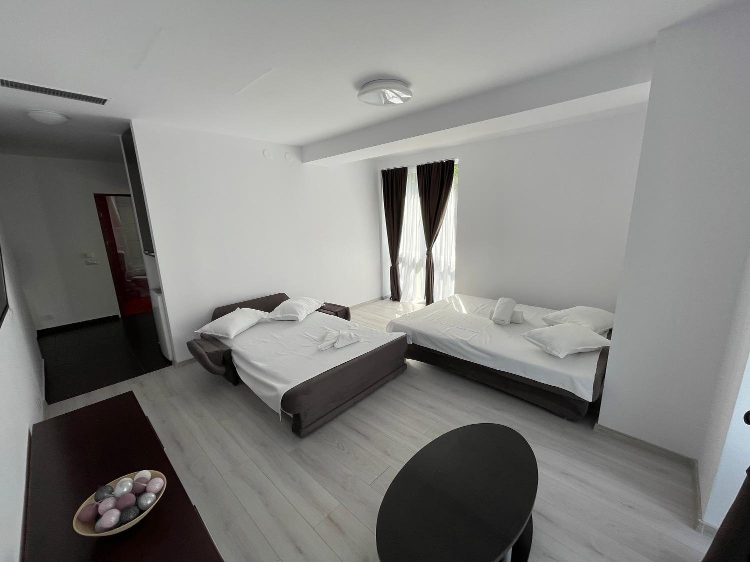 Coralia Luna Park Apartments