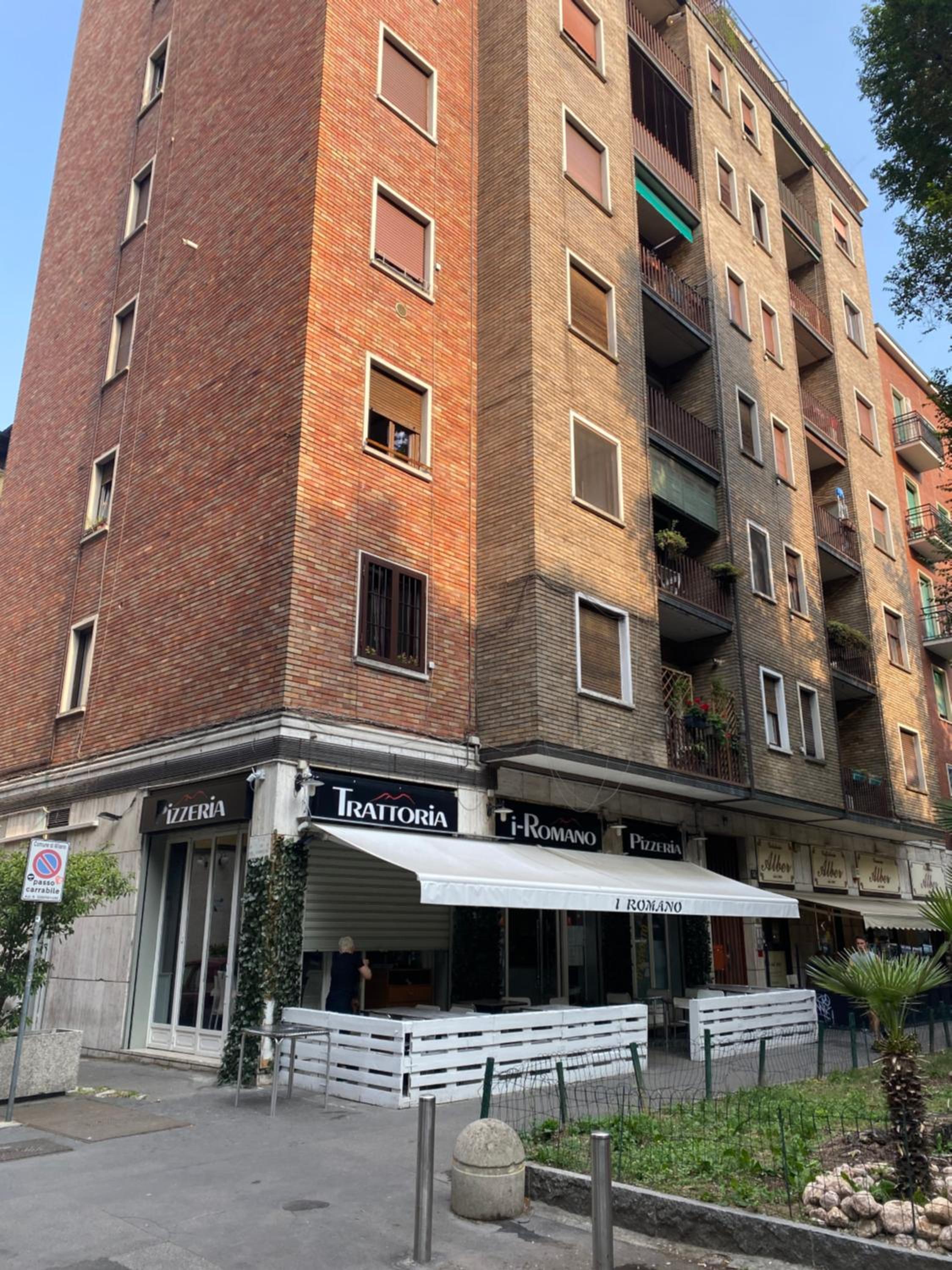 Chiara Guest House 34 - M4 Metro blu