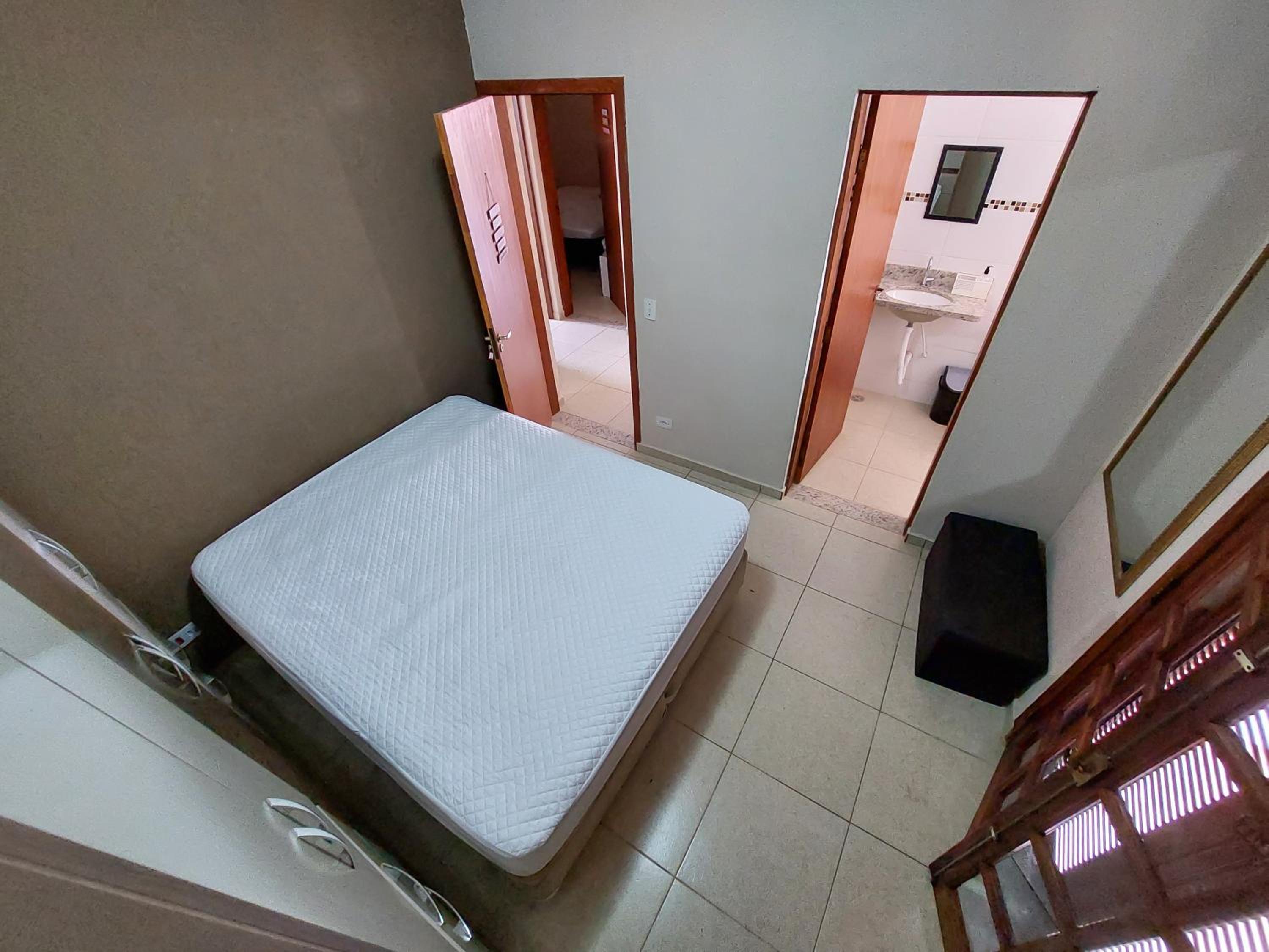 Piscina Climatizada - Chácara em Condominio
