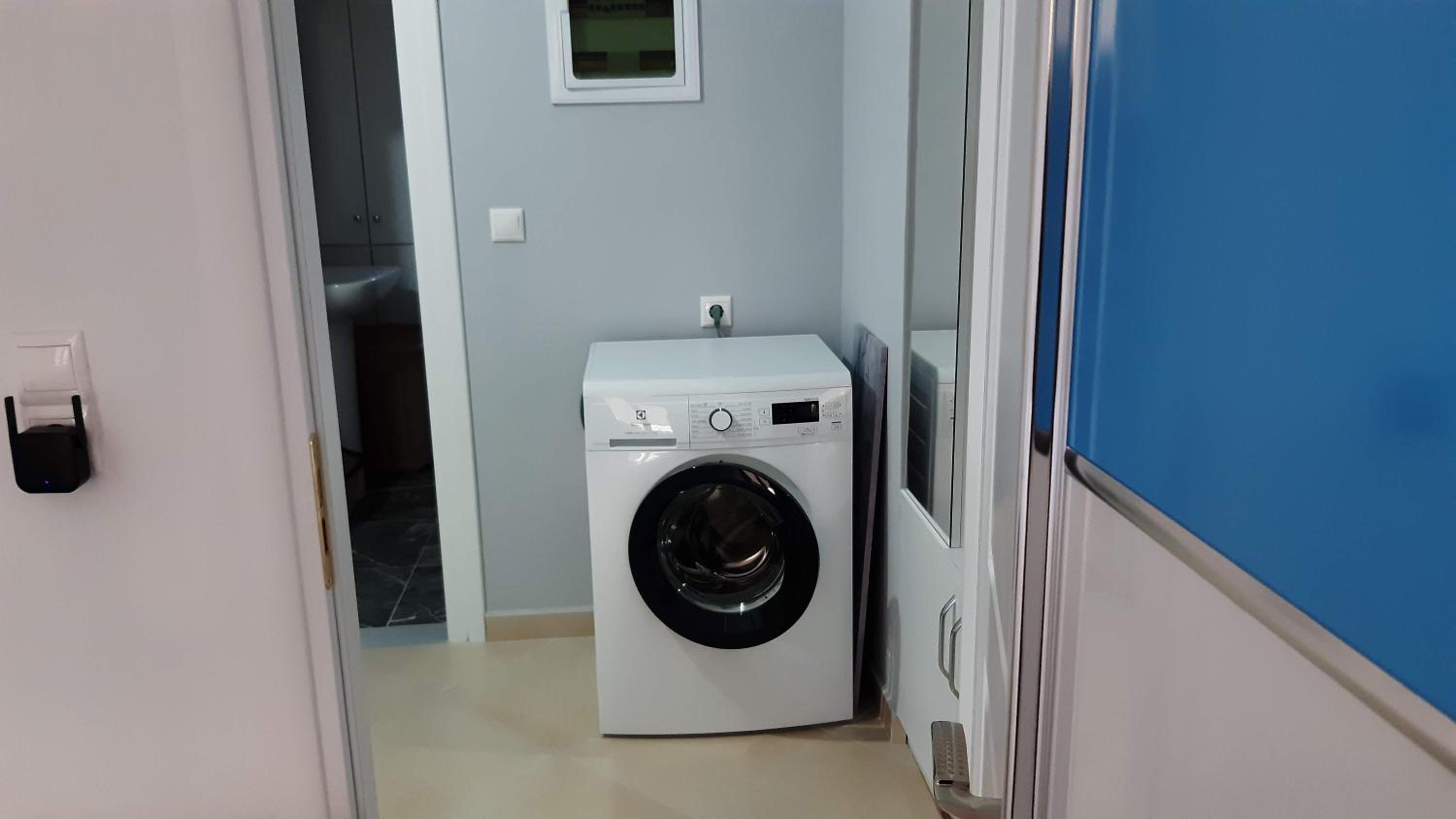 Lovely 1-bedroom rental unit with free parking on premises