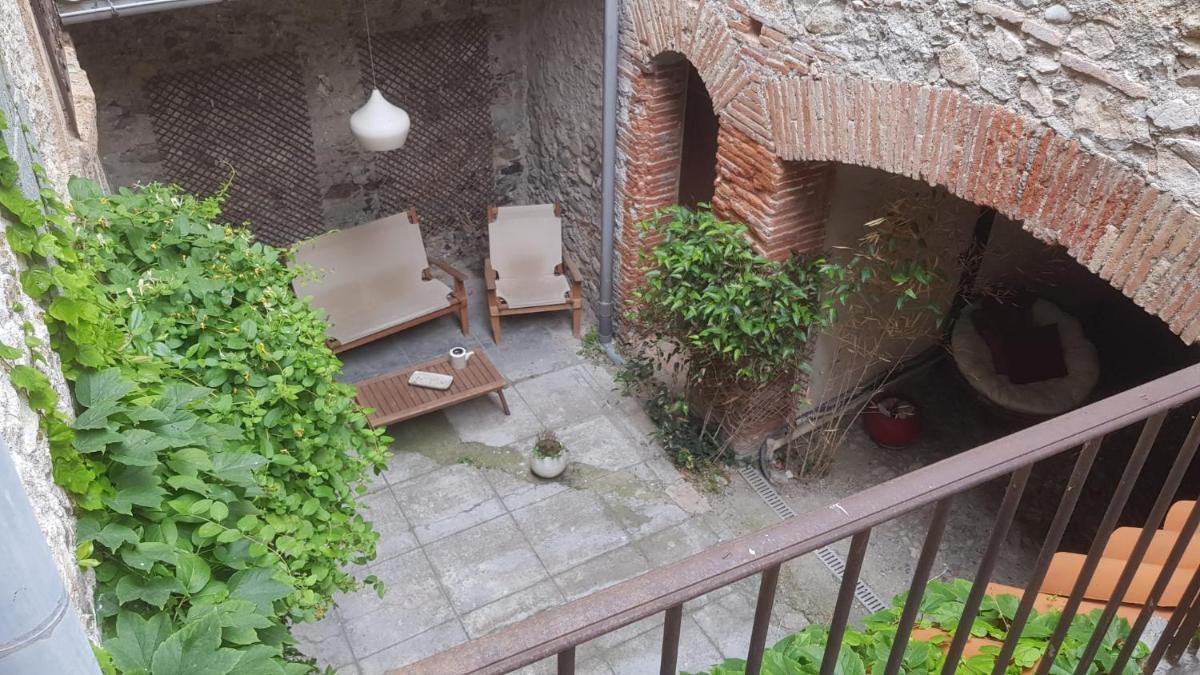 Love room Perpignan donjon 35mn de Perpignan view 3