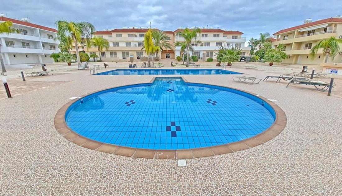 Nissi 3 Privileges Apt