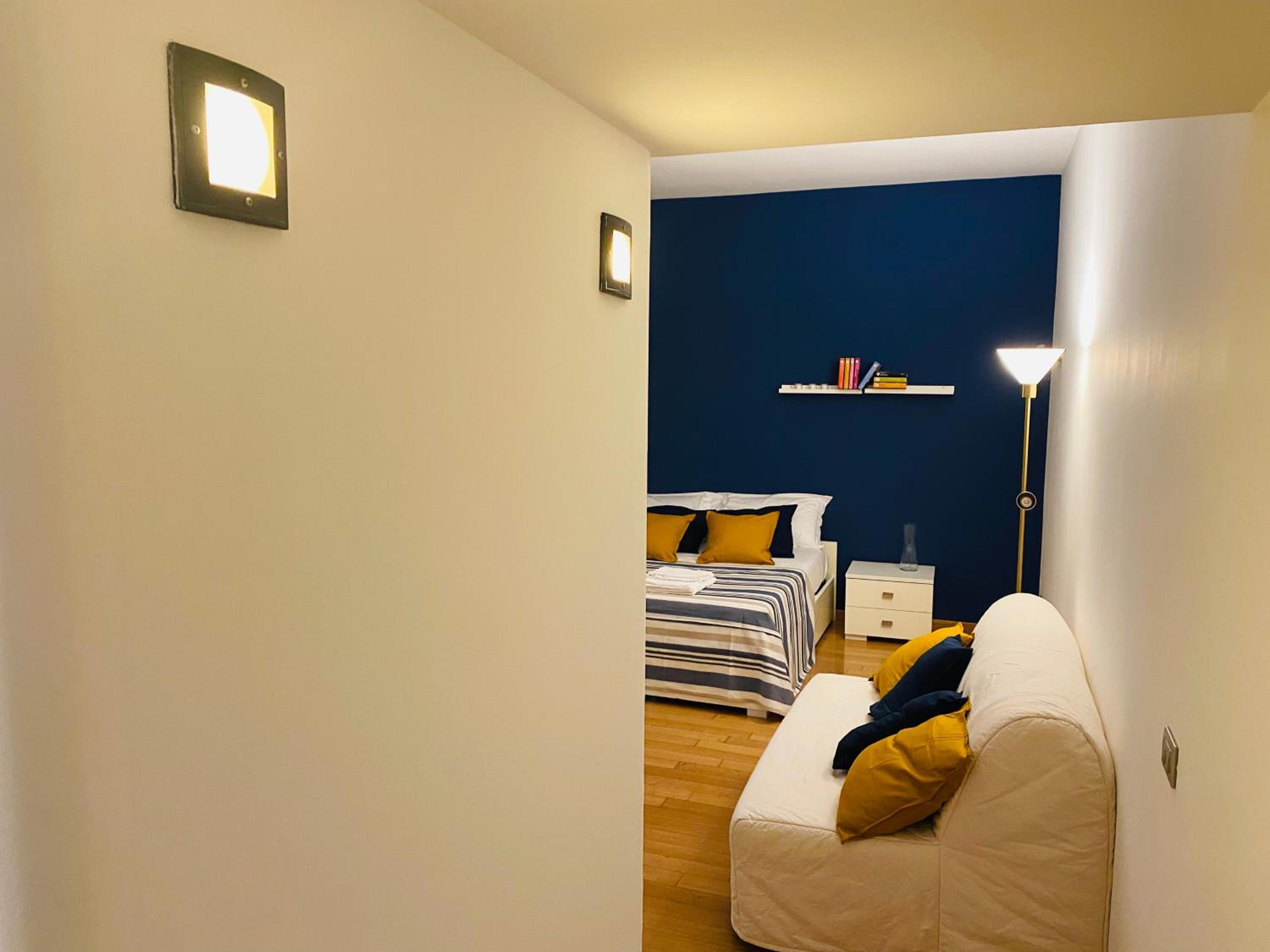 Chiara Guest House 34 - M4 Metro blu