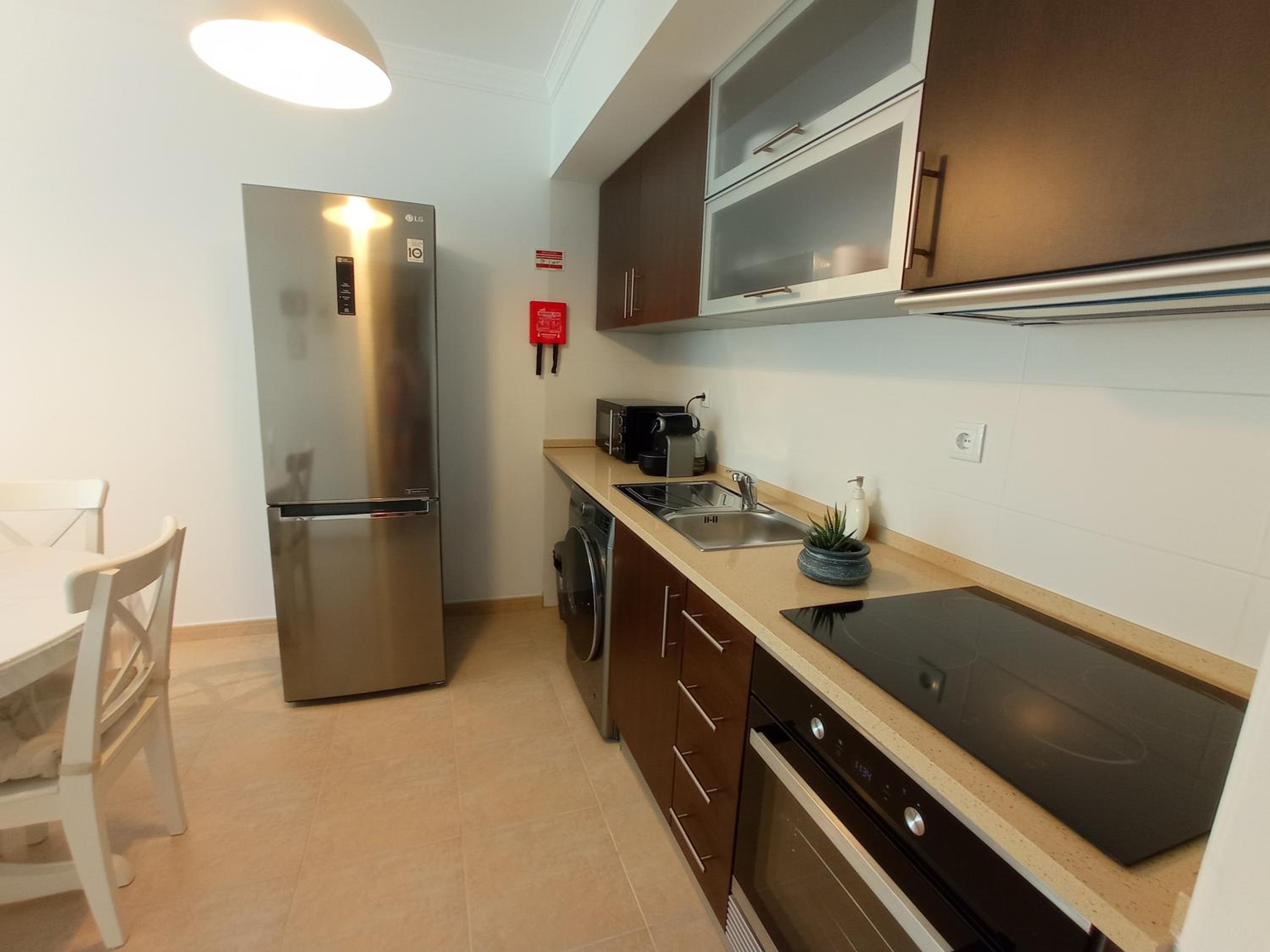 Apartment Lumina - Central Portimao view 3