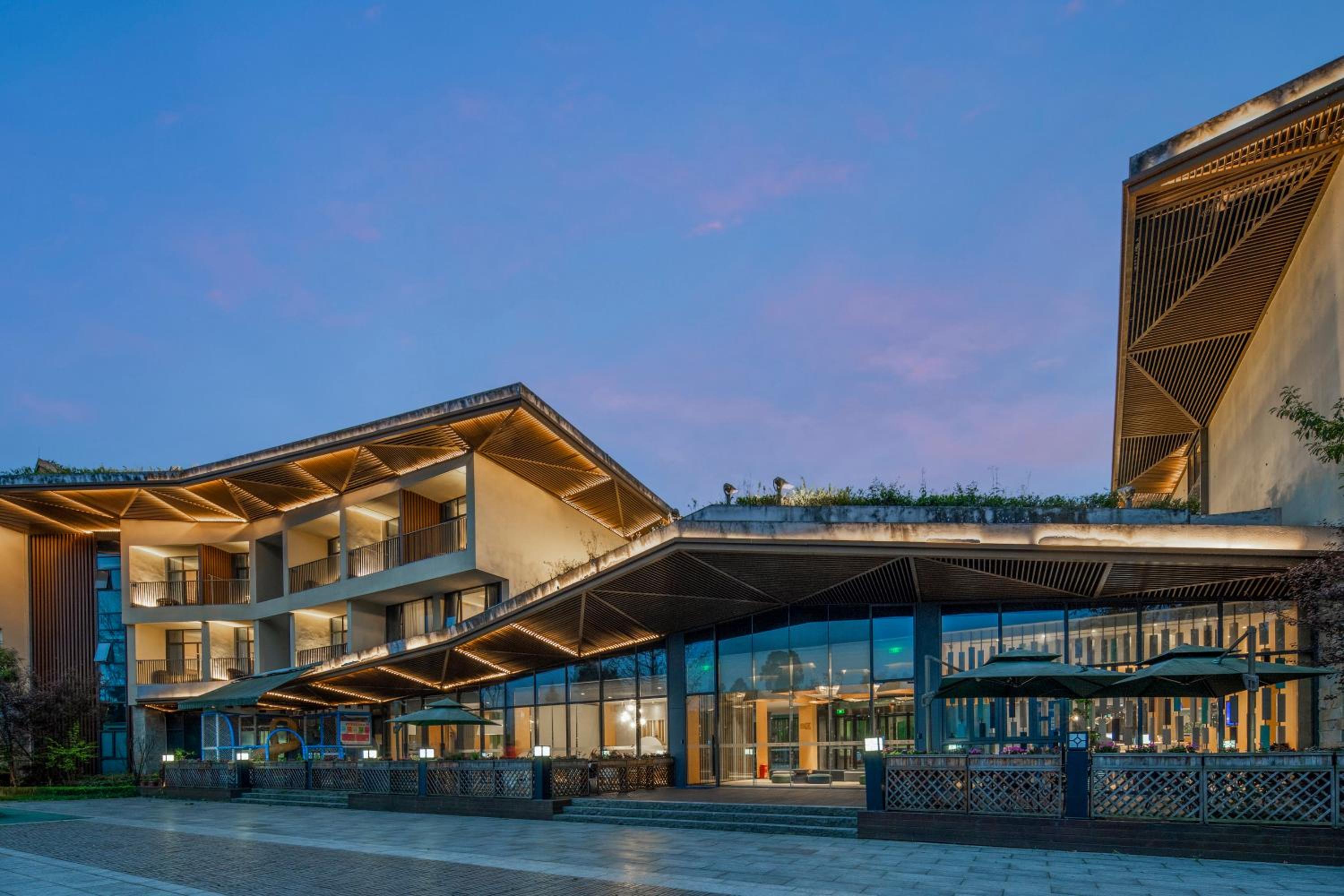 Holiday Inn Express Emei Mountain by IHG