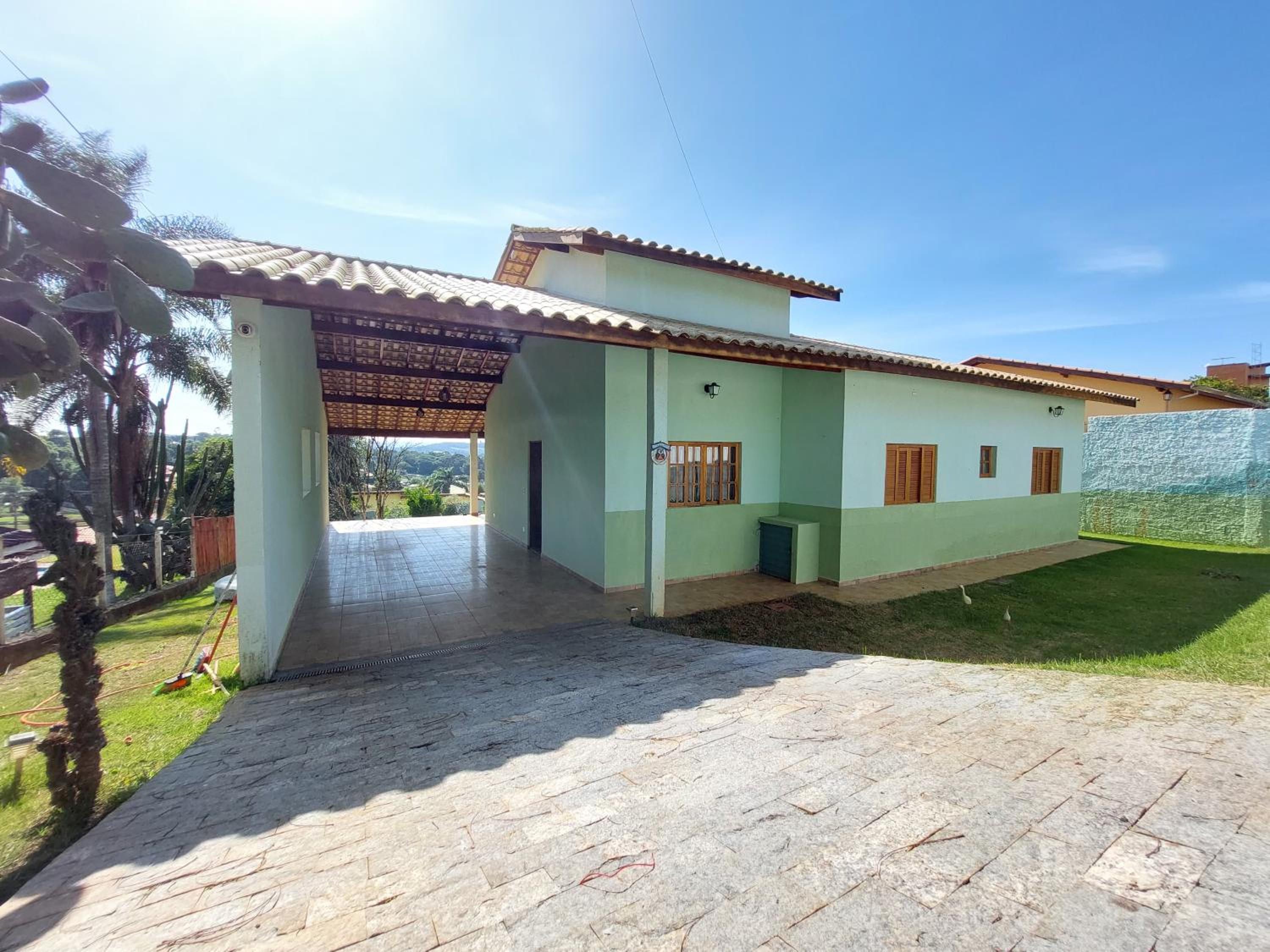 Piscina Climatizada - Chácara em Condominio