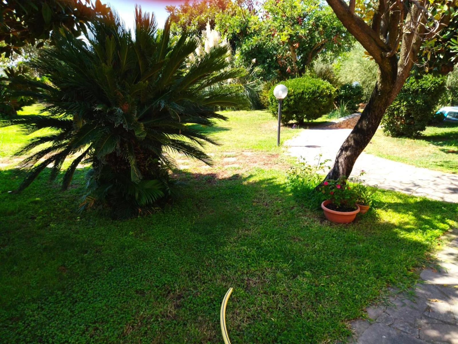 Lovely Villa in Cuma view 3