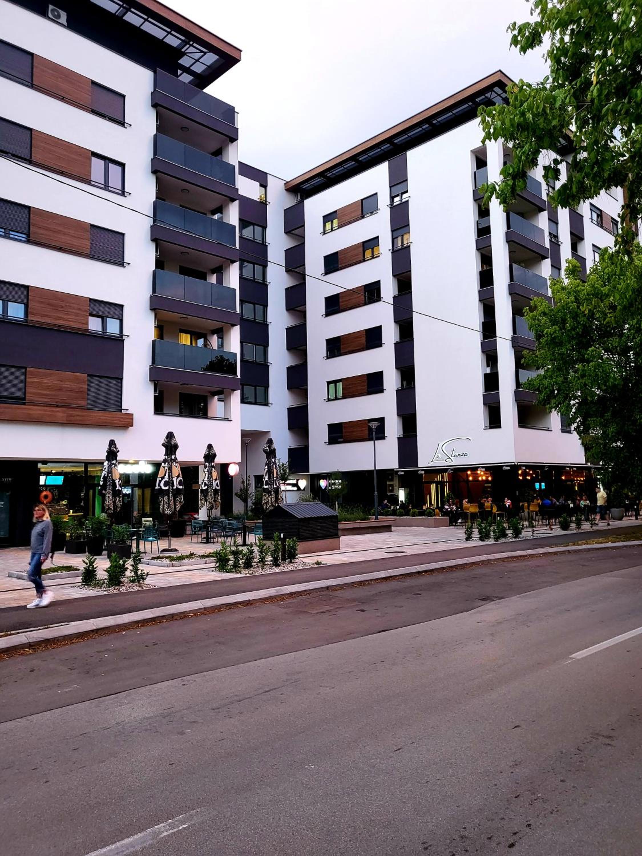 Nika view 3