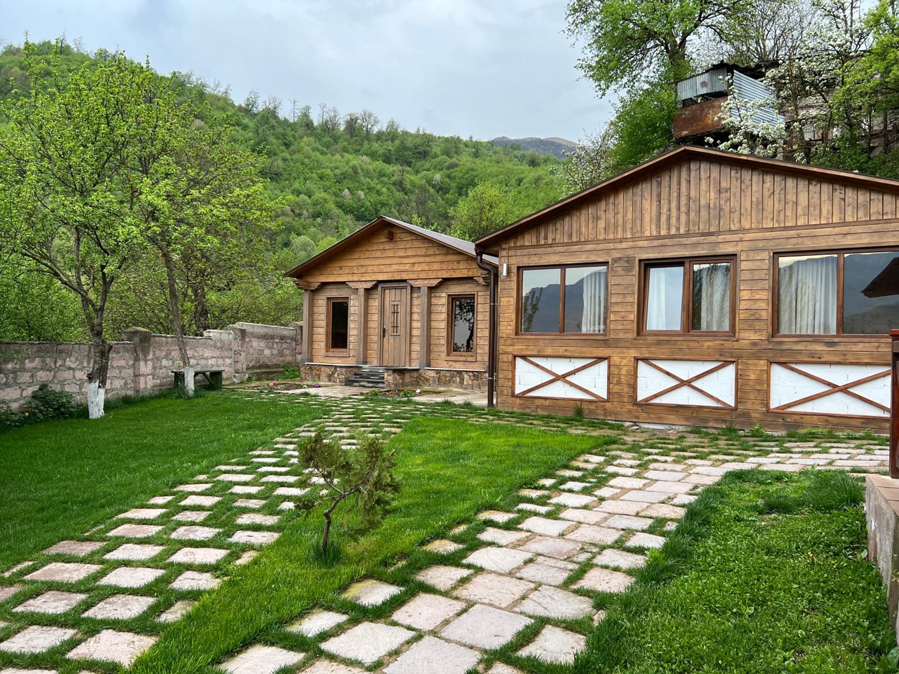 Balkonchik GuestHouse