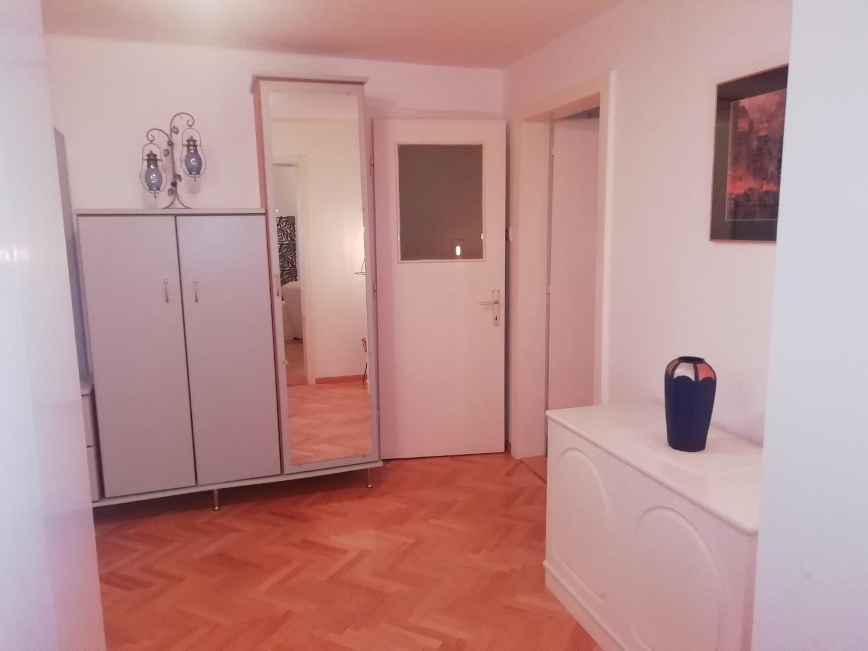 Pine Apartment view 4