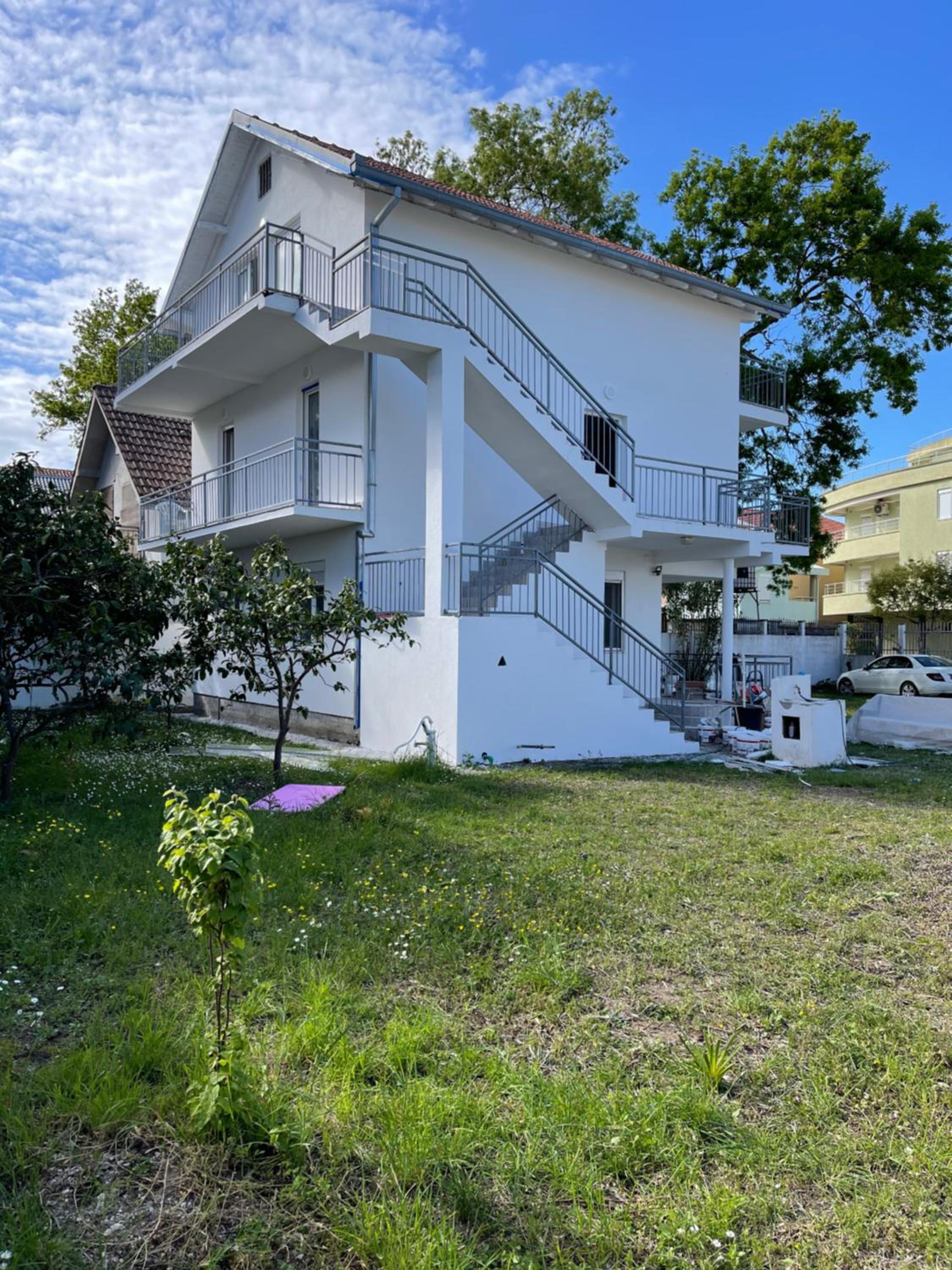 Photo 27