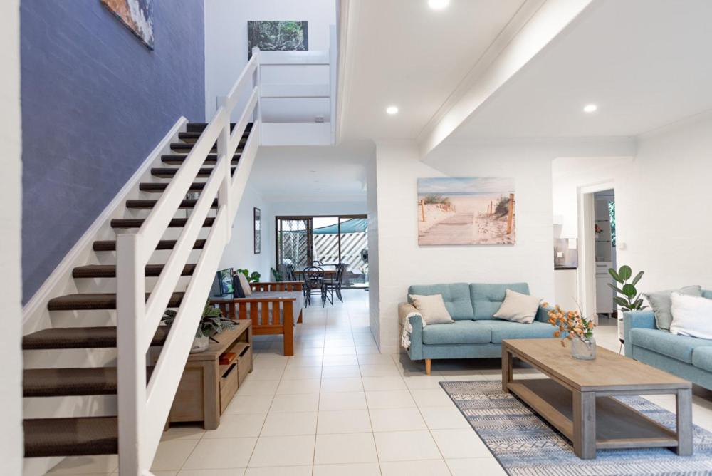 Mango Tree 4 - 63 Shirley Street