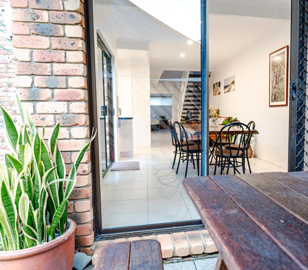 Mango Tree 4 - 63 Shirley Street