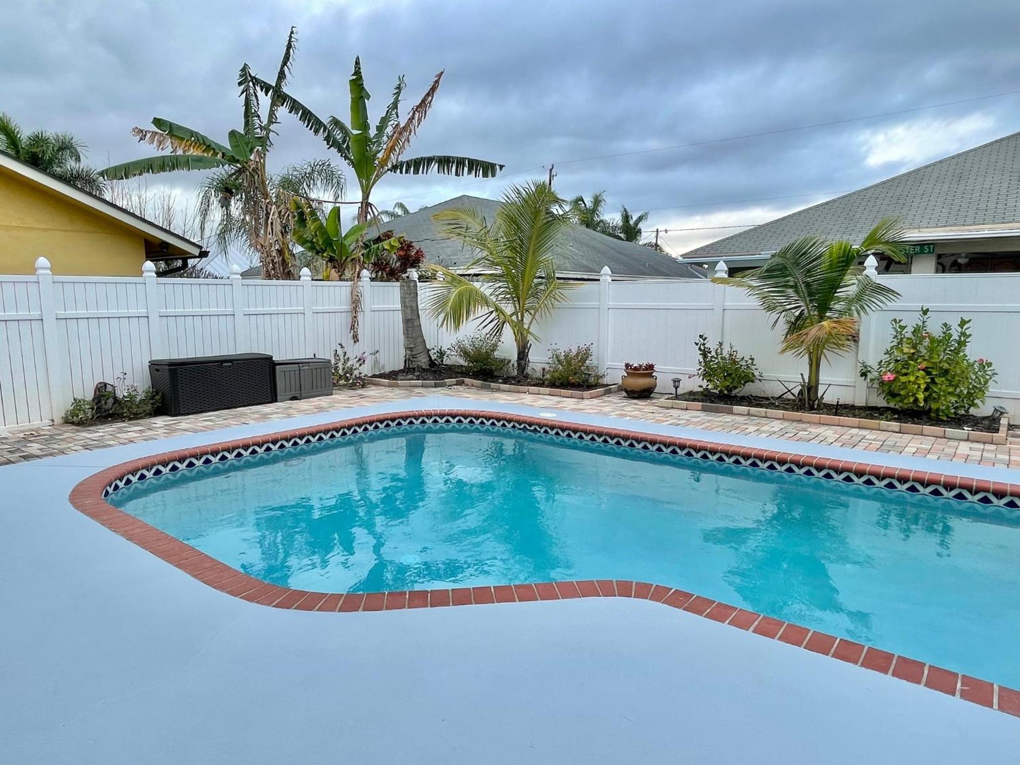 Perfect Jupiter Vacation House with Private Pool
