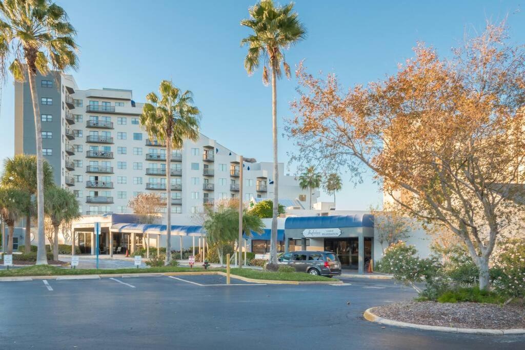 Hotel Studio Near Universal Studios With Great View