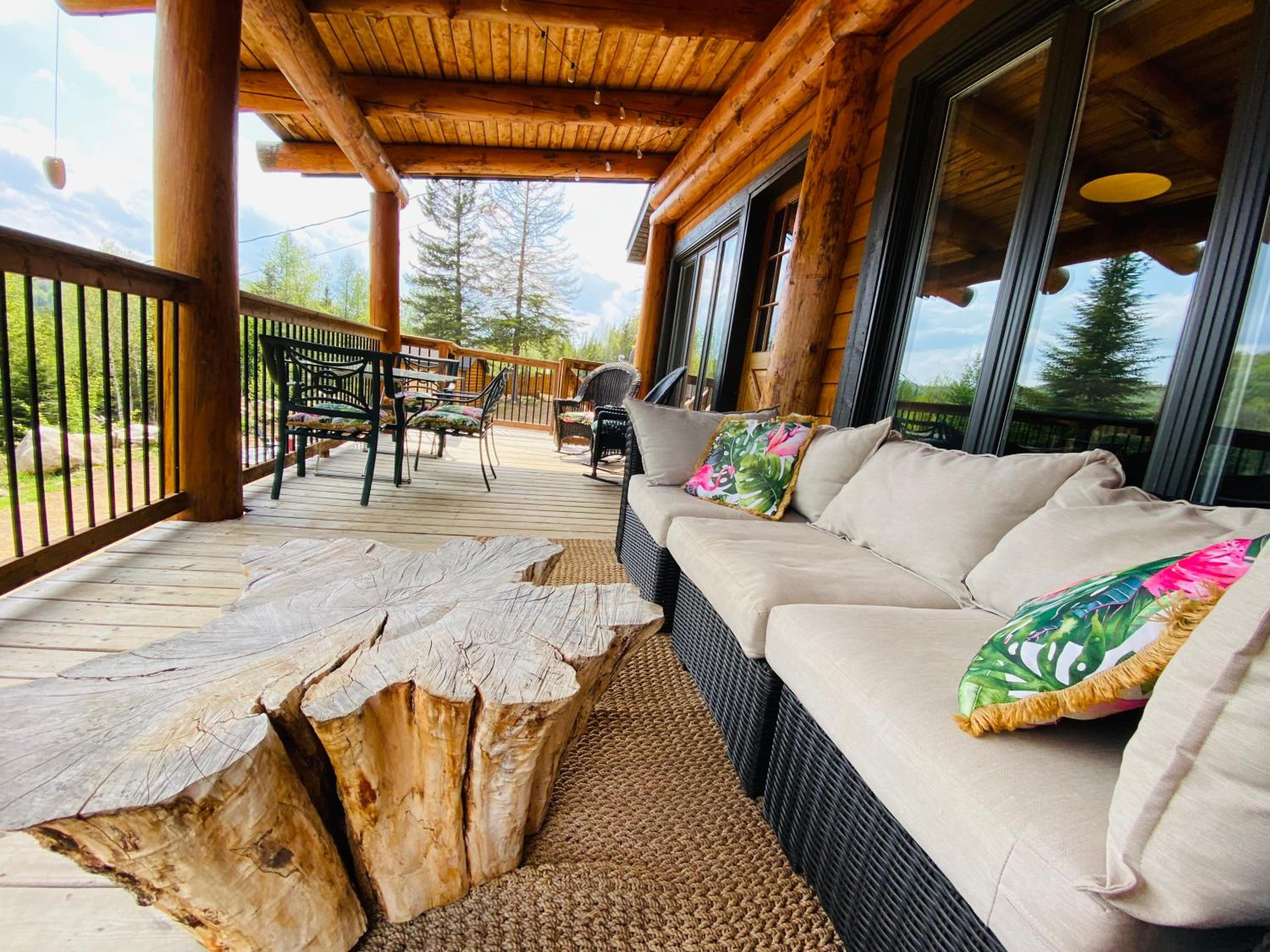 Artemis Log Cabin with Spa & Mountain View view 5