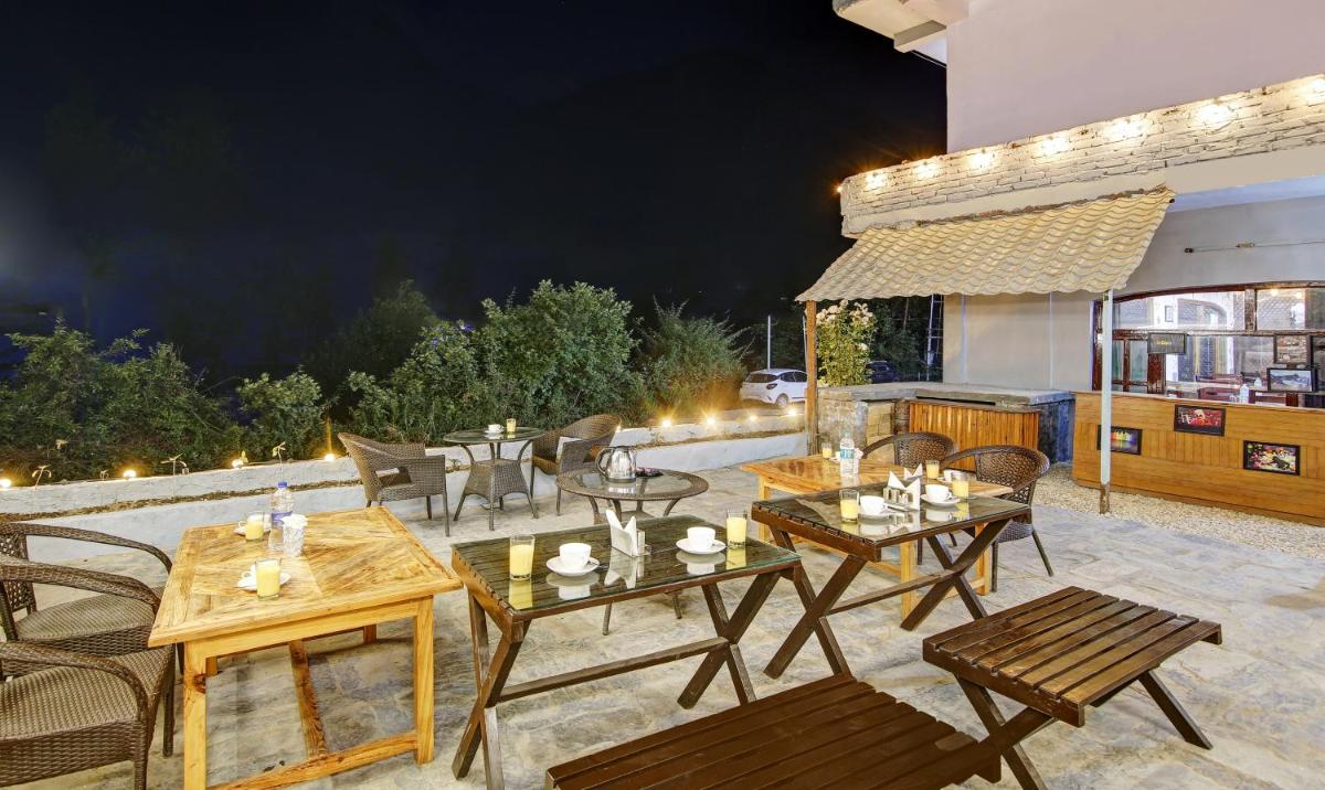 restaurant