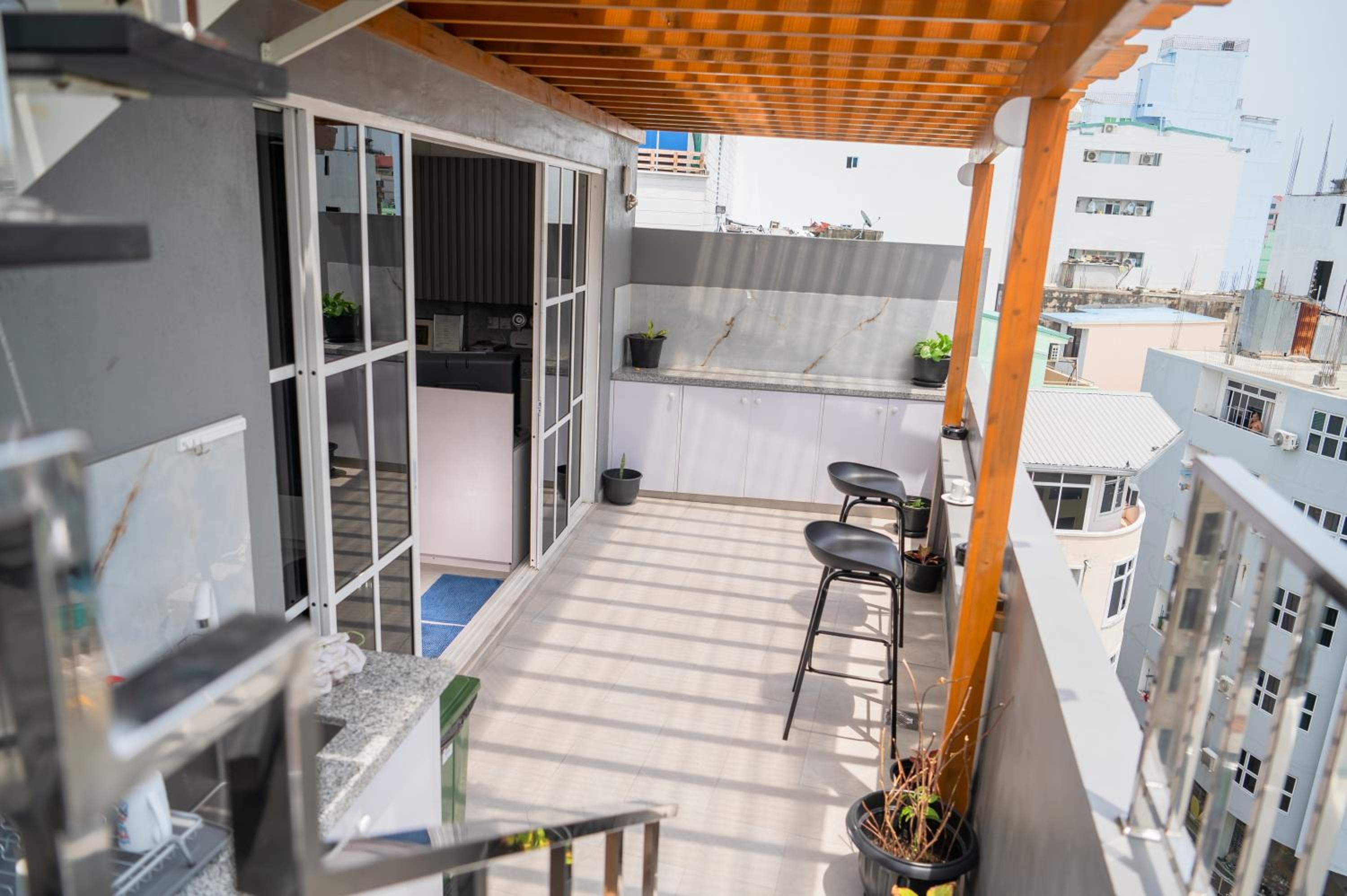 Tour Inn view 5