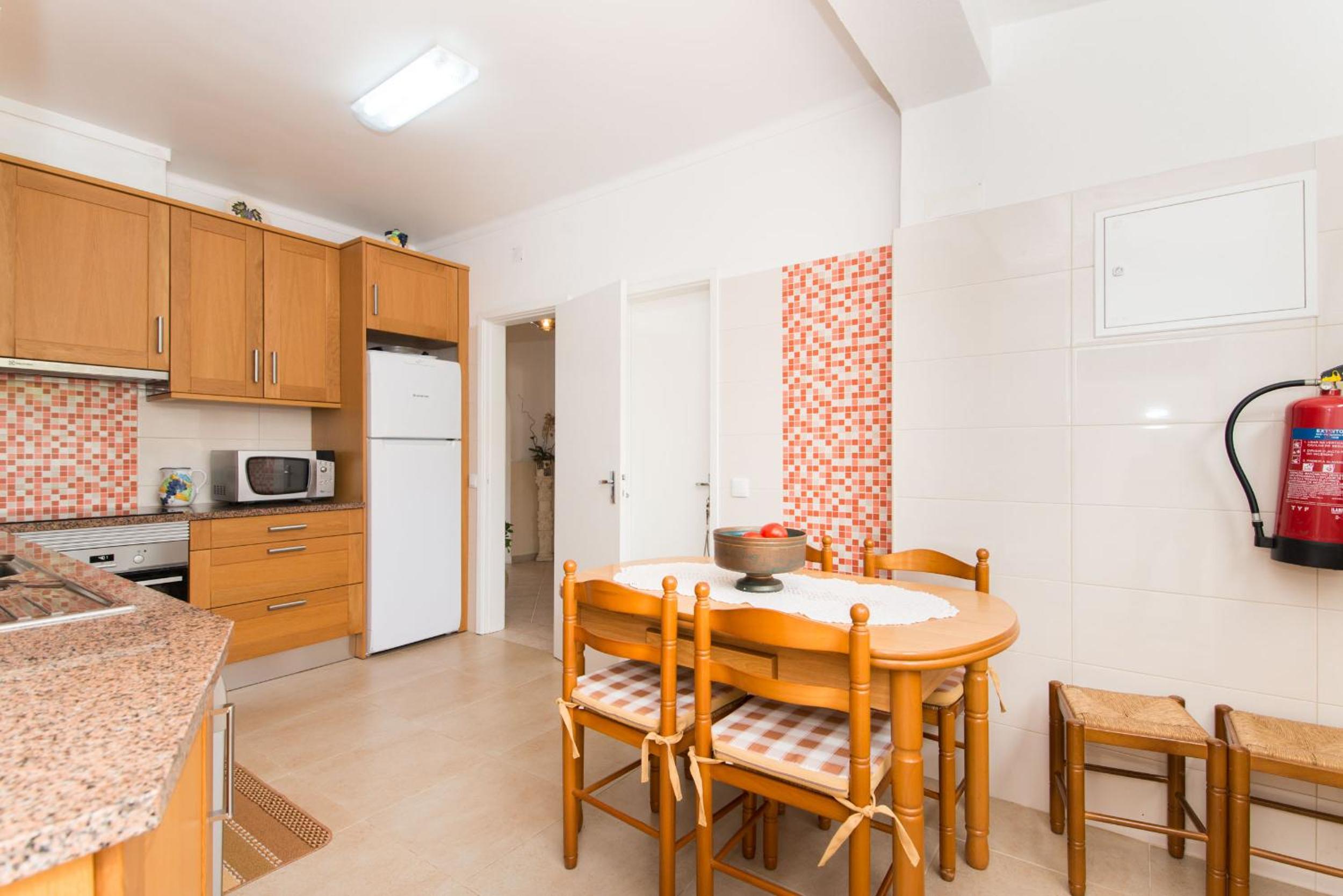 Sea Views, private Pool, Ac, Wifi, Casa Feliz