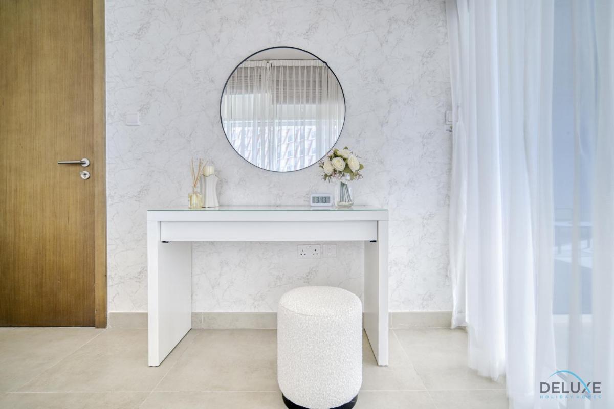 Graceful 1BR at Azizi Aliyah Residence Dubai Healthcare City by Deluxe Holiday Homes