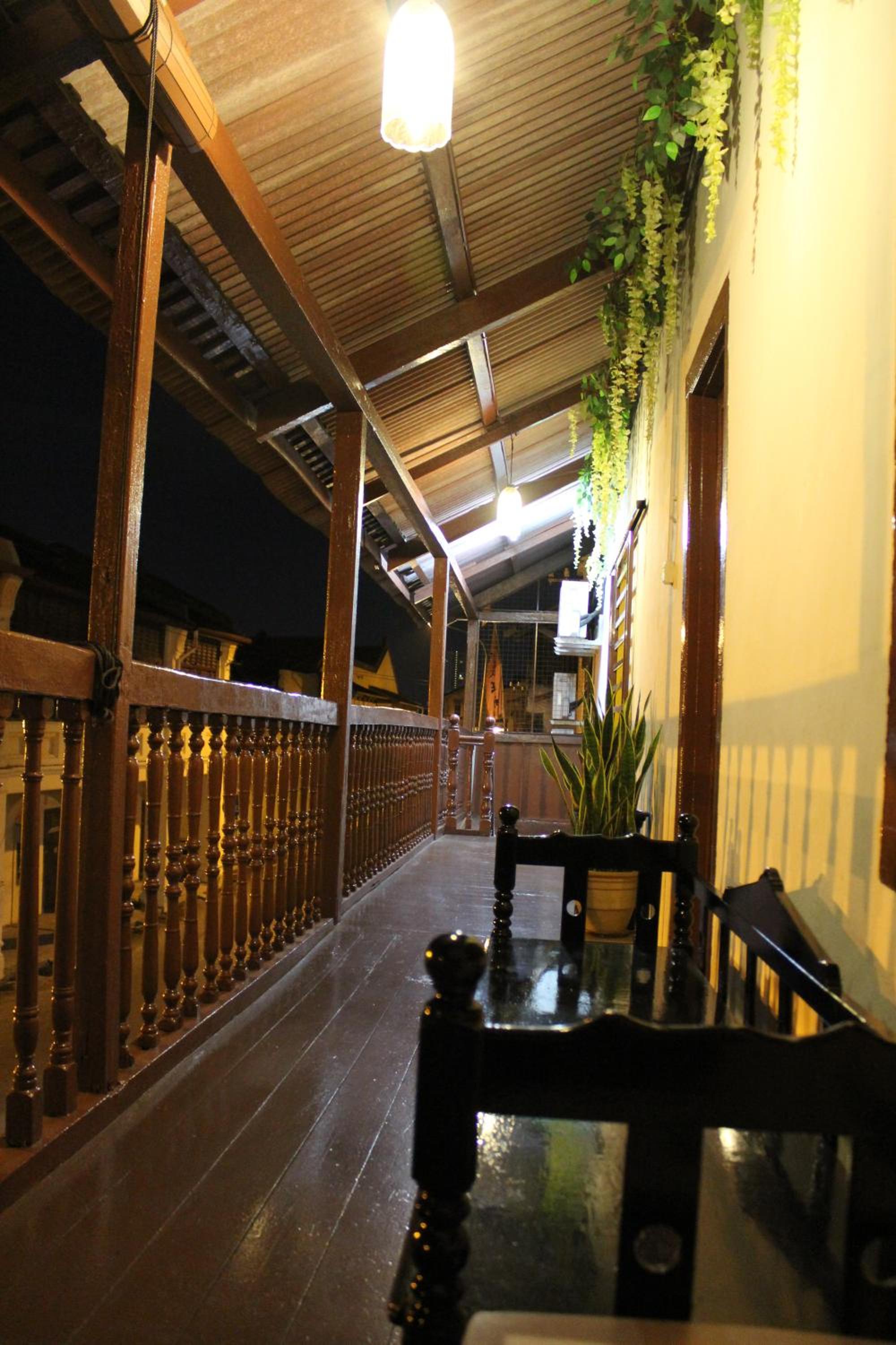 Vintage House