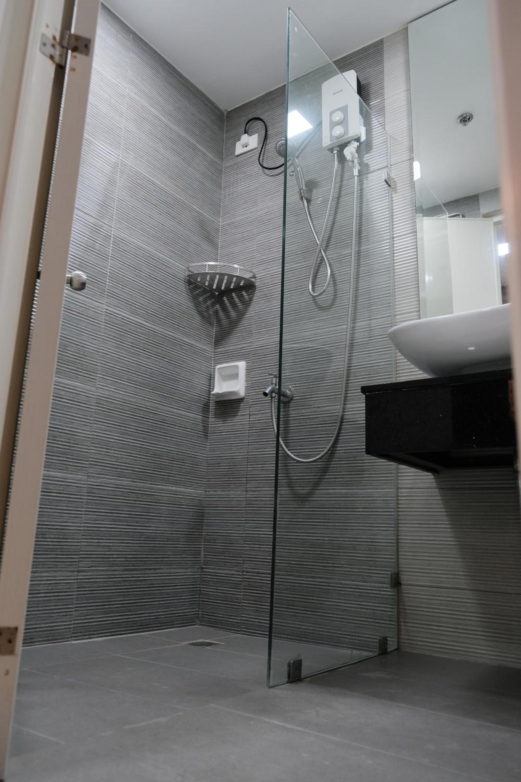 Sun Vida Tower Studio Unit Across SM City Cebu view 4