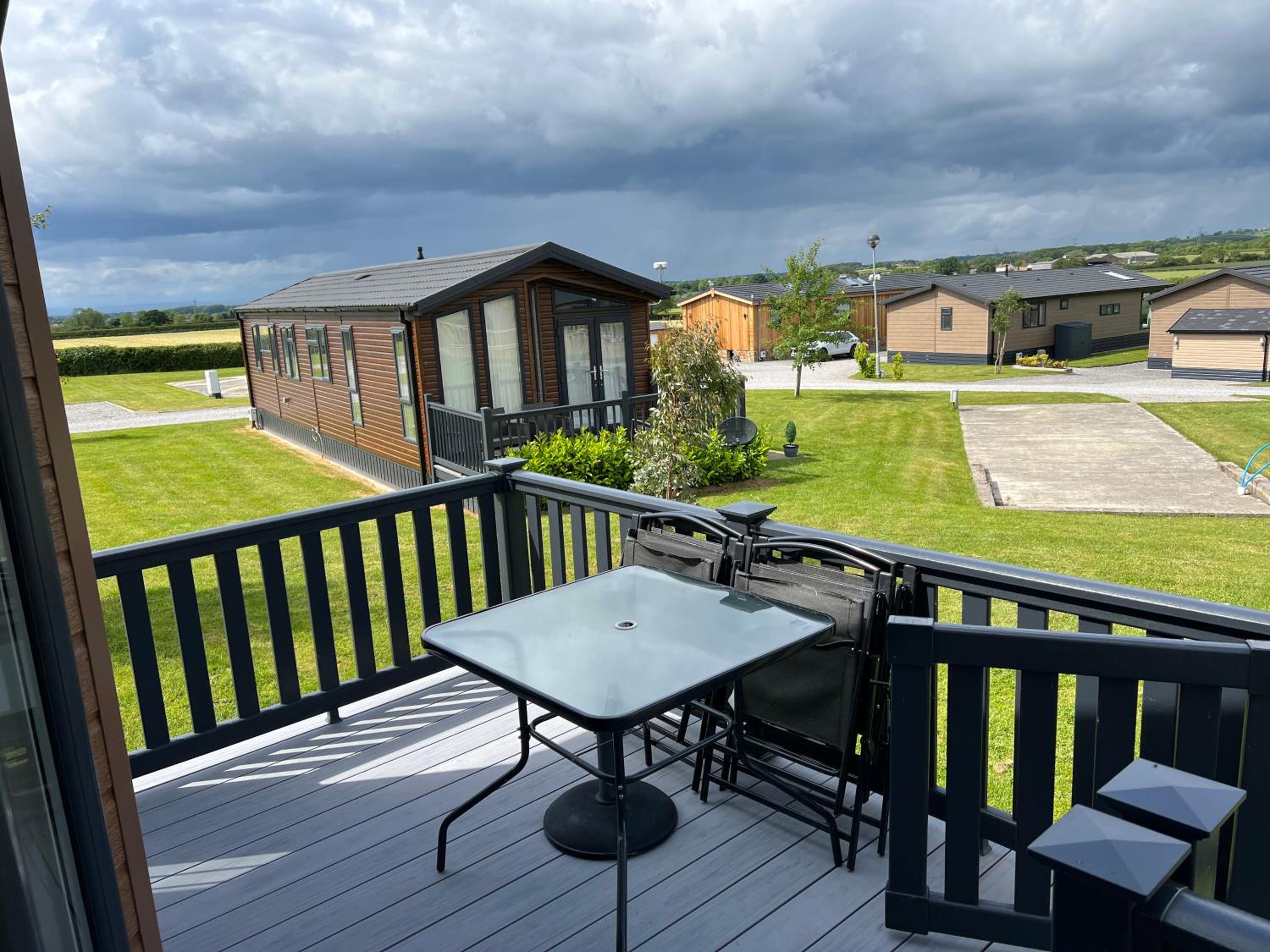 Meadow View Lodge with stunning views view 5