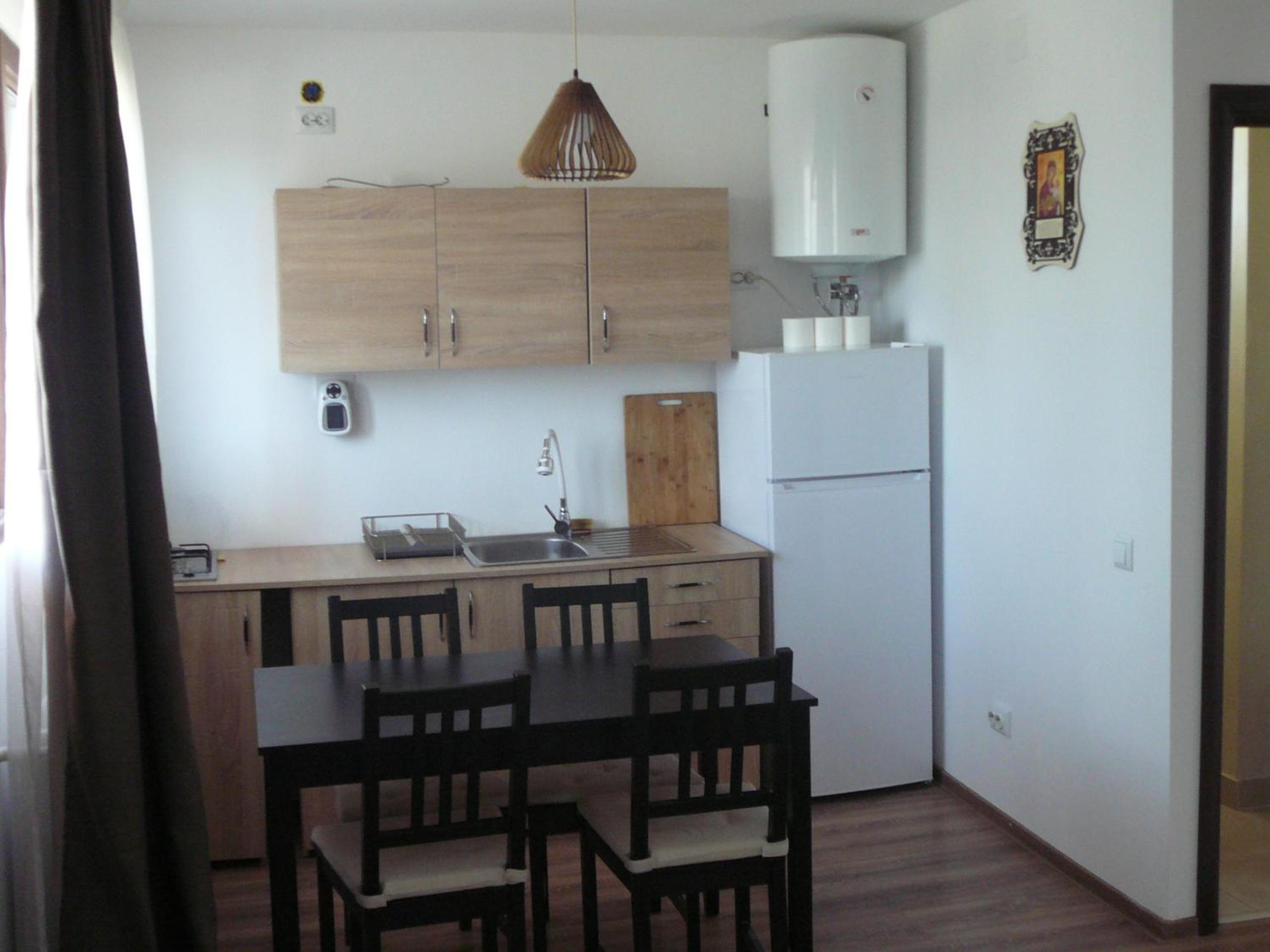 Photo 32