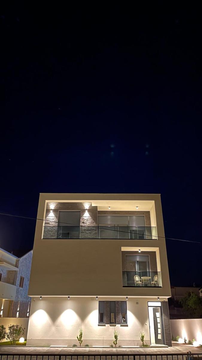 Photo 24
