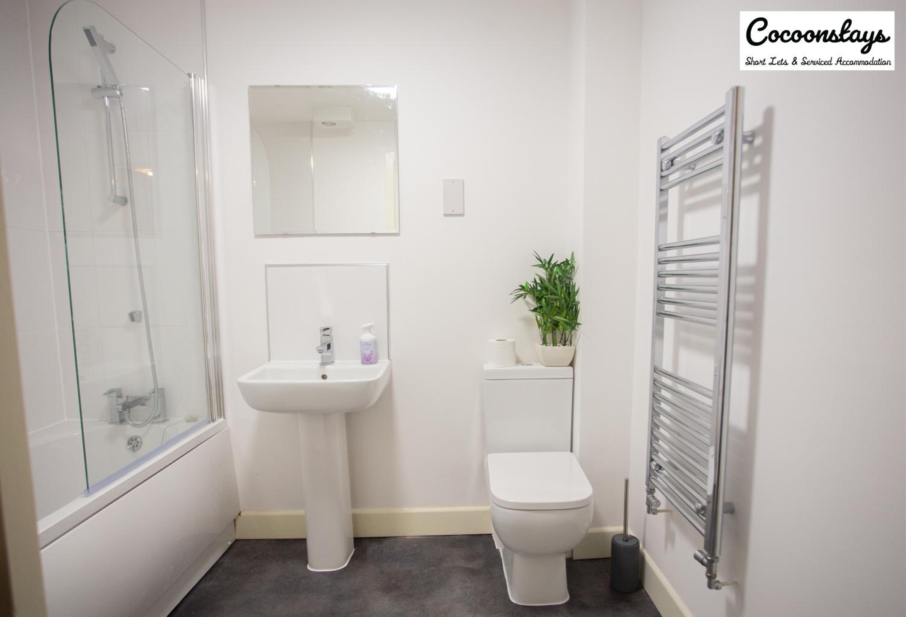 Cocooonstays Stays Short Lets & Serviced Accommodation Slough view 3