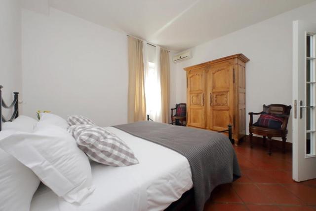 Pantheon 2 Bedrooms