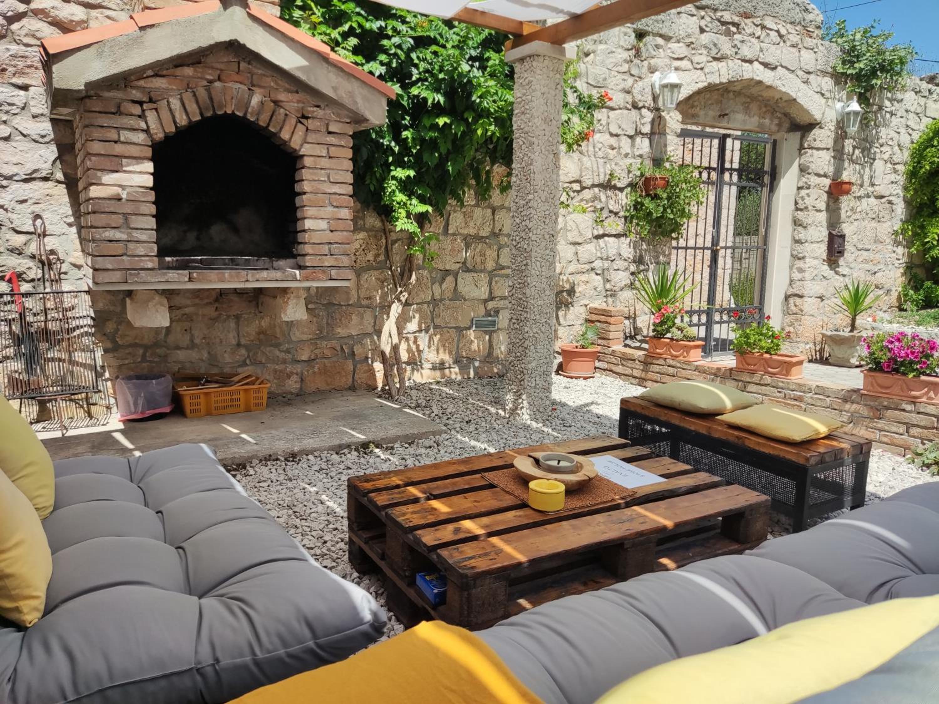 Guest House Exalto