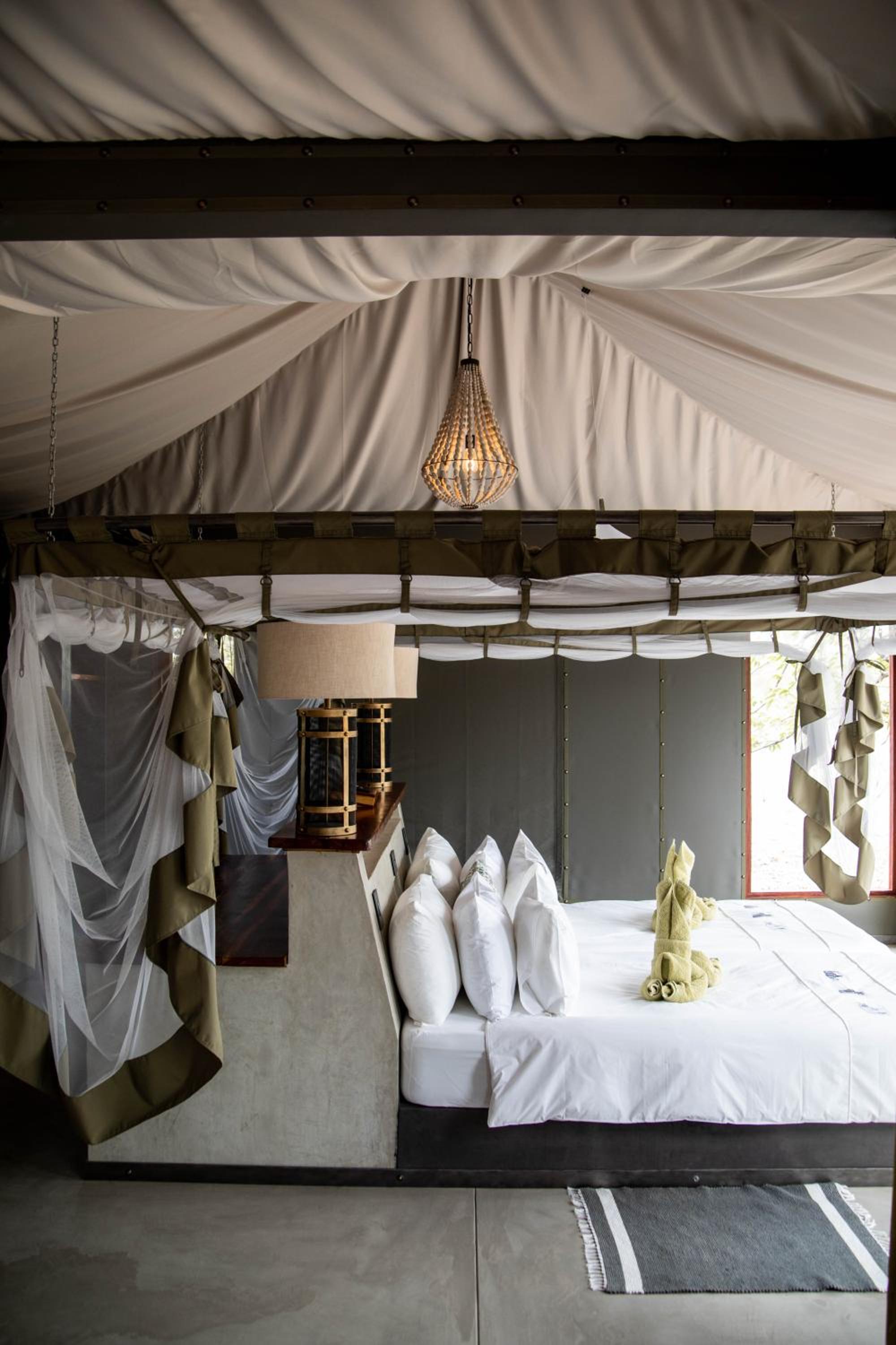 Etosha Oberland Lodge