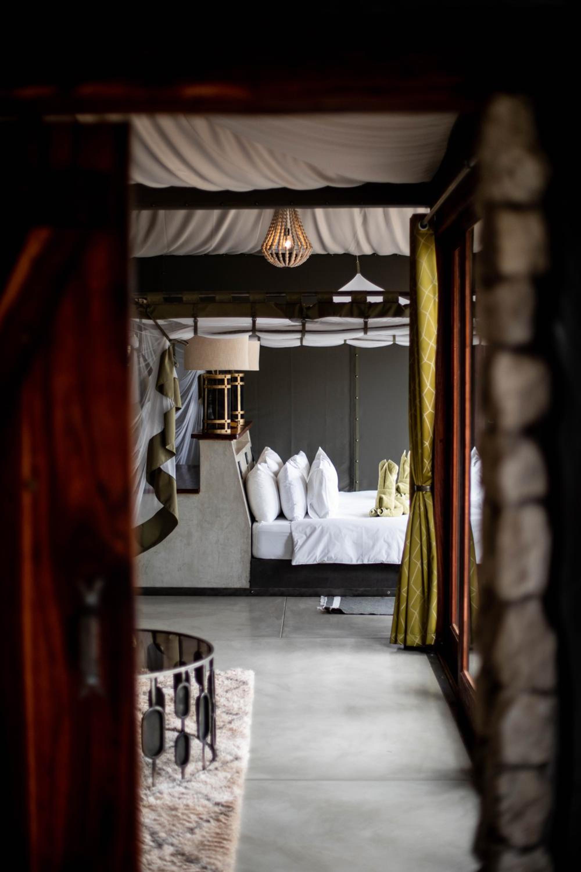 Etosha Oberland Lodge