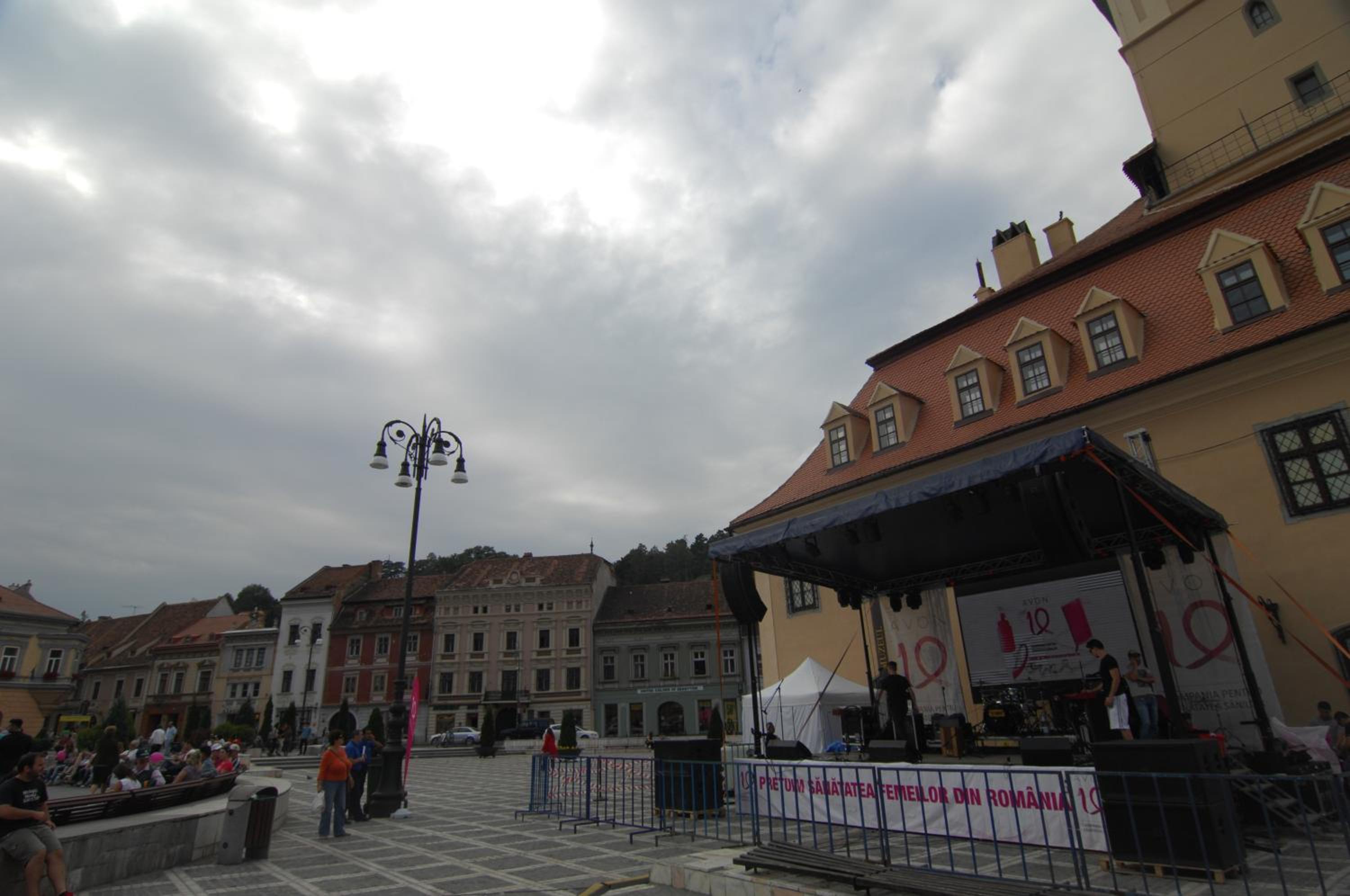 Main Square Apartments & More