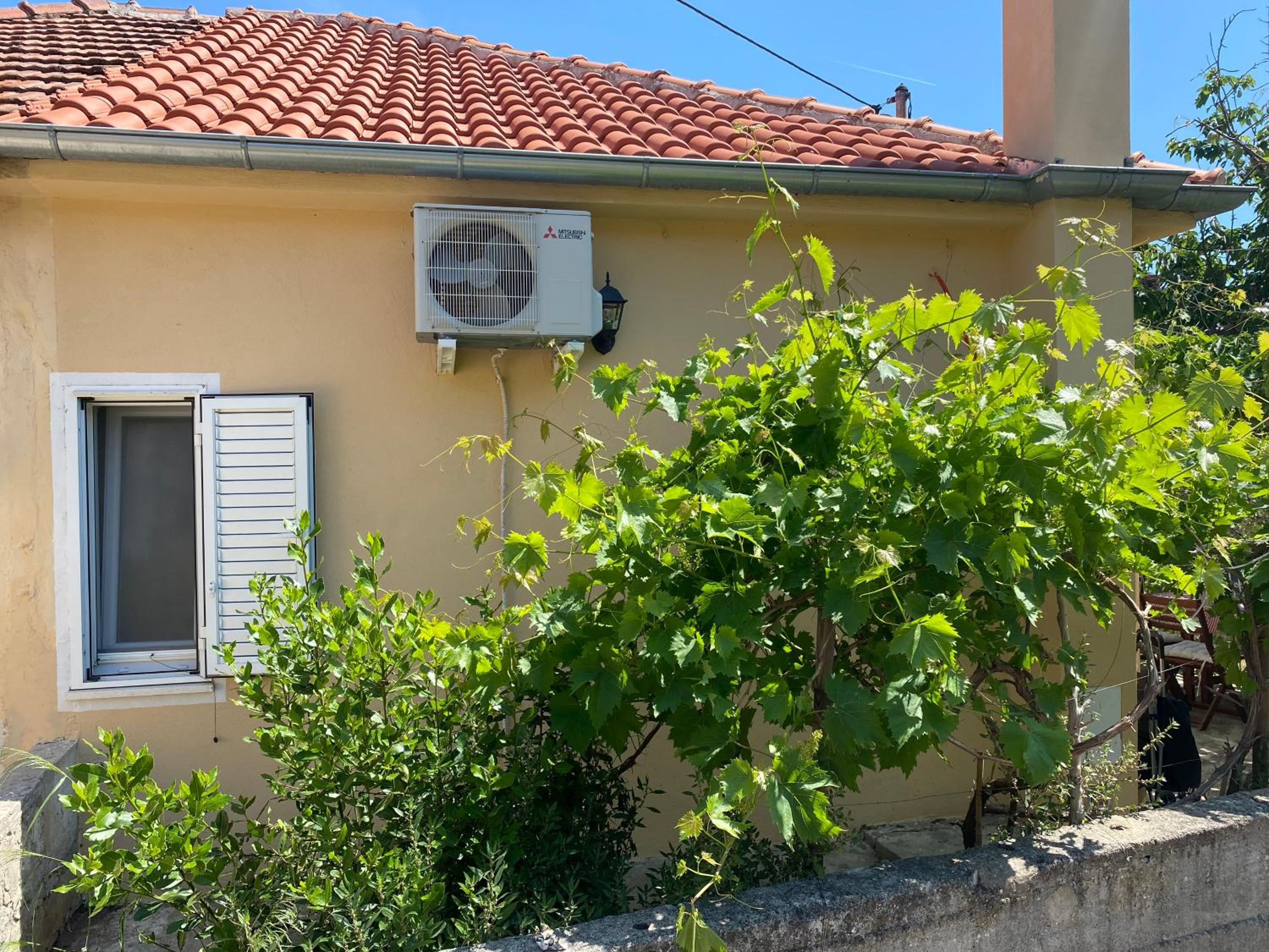 Sweet house of Iž view 4