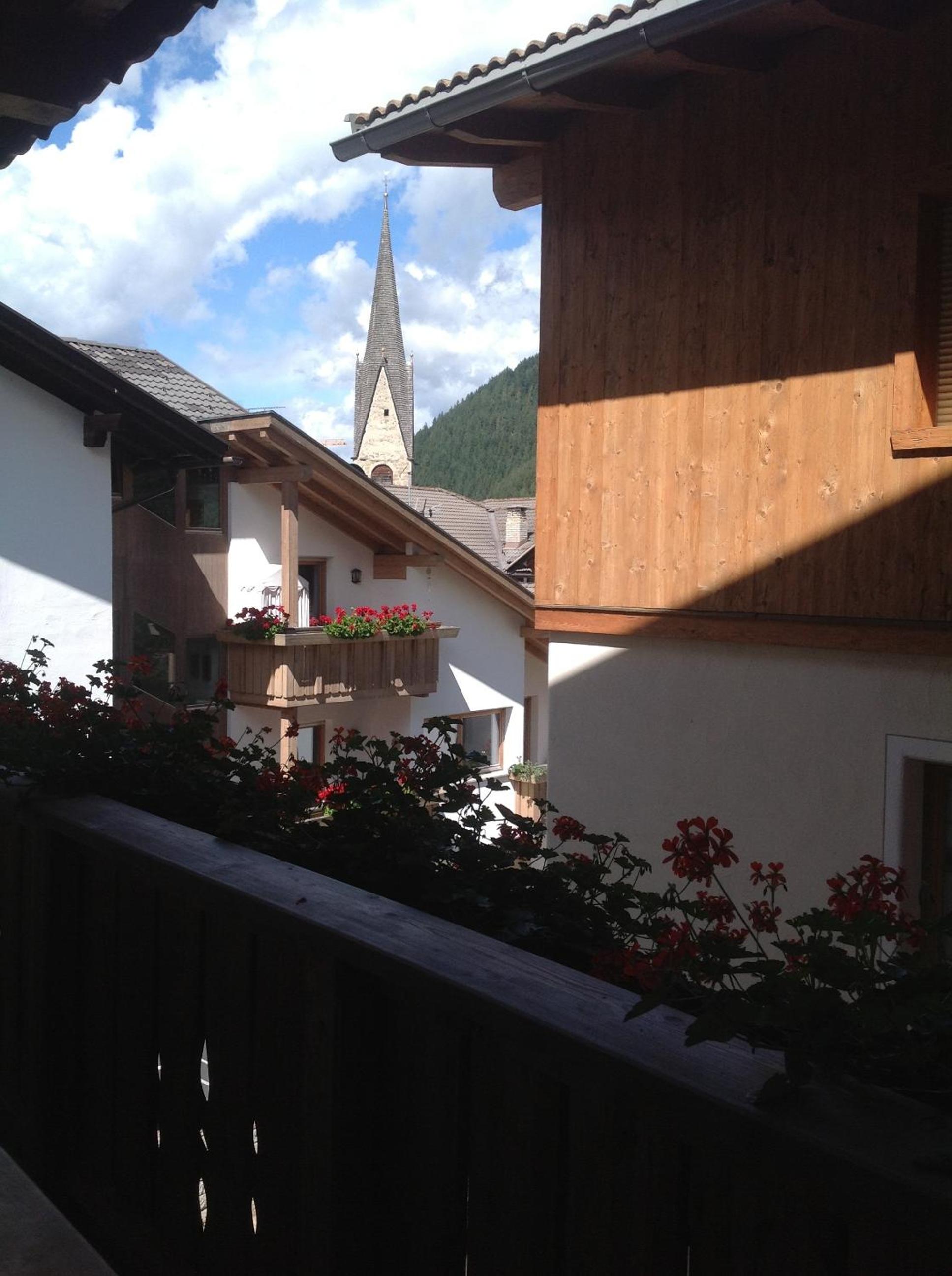 Photo 28