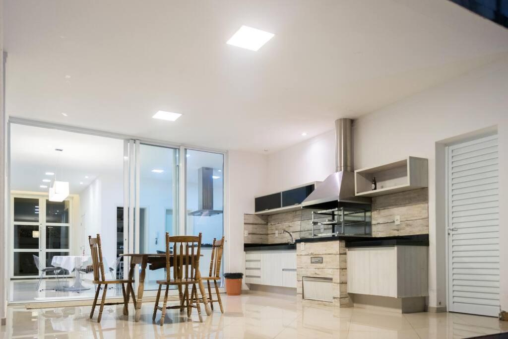 Casa Moderna e Contemporânea