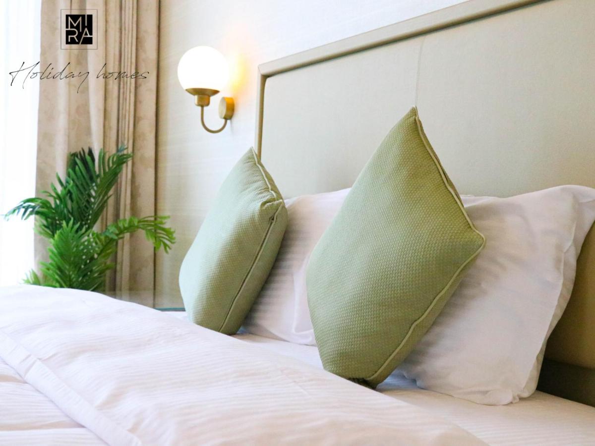 Mira Holiday Homes - Serviced new 1 bedroom in Palm Tower